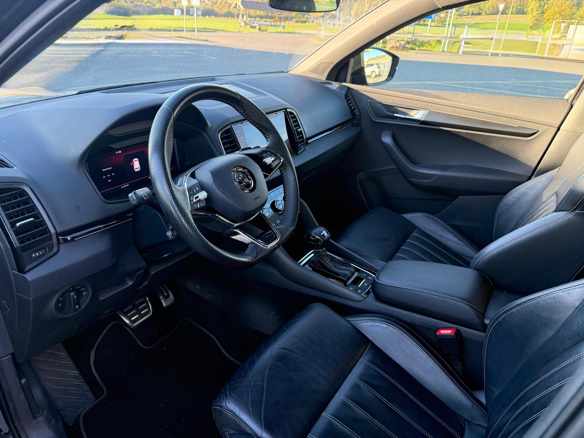 SKODA 2.0 TSI SportLine 4x4 DSG-image-3