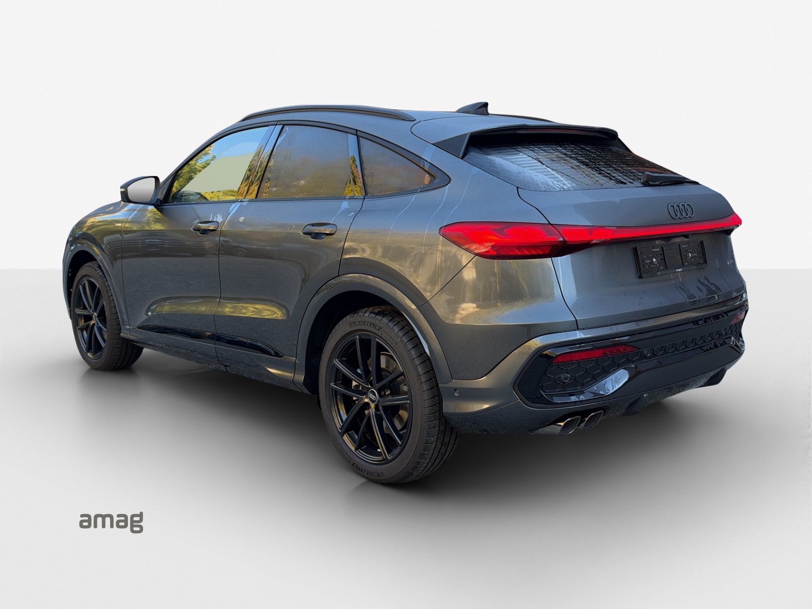 AUDI Q5 Sportback TDI quattro 150 kW S-tronic-image-2