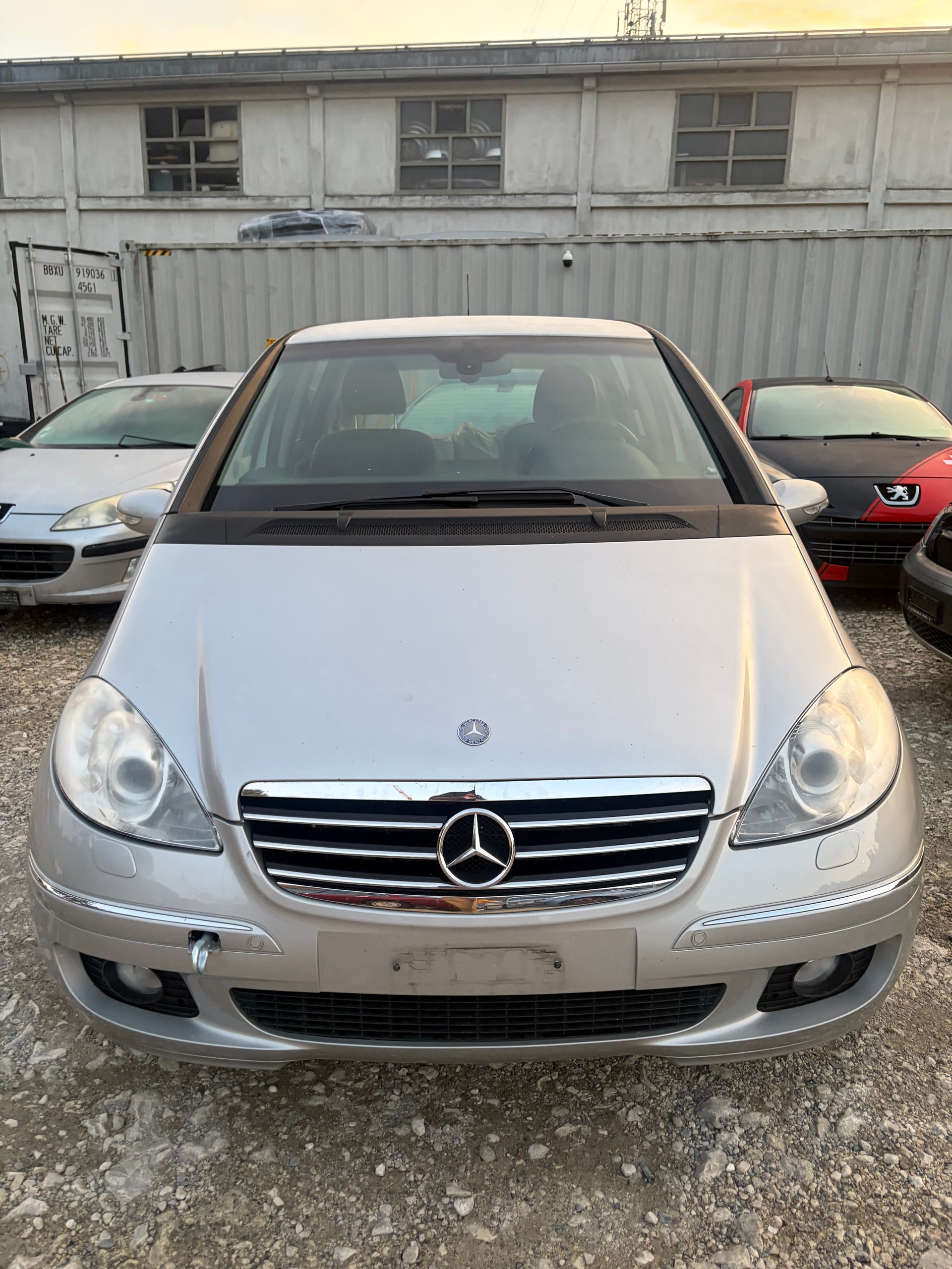 MERCEDES-BENZ A 200 Avantgarde PolarStar-image-7