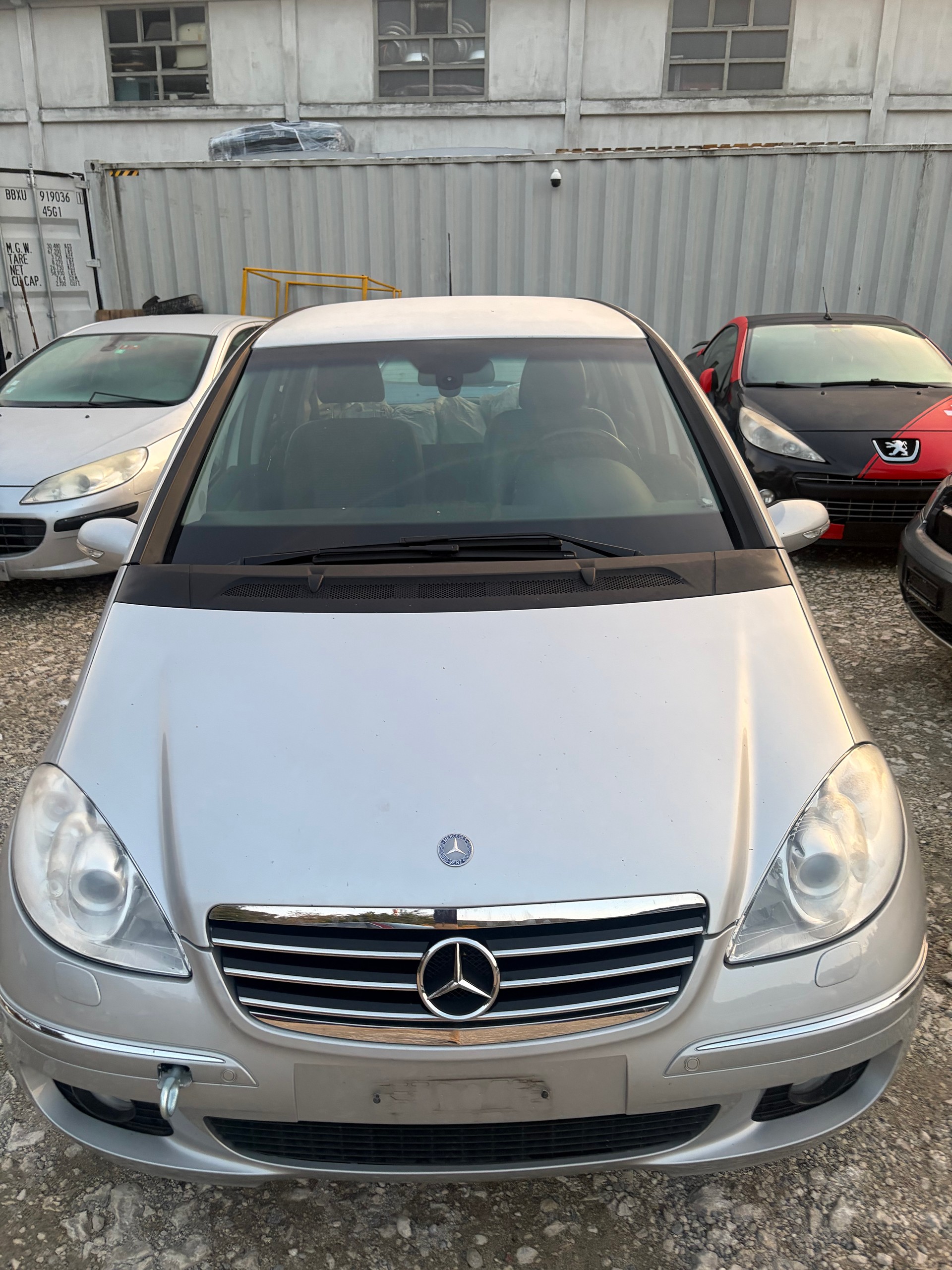 MERCEDES-BENZ A 200 Avantgarde PolarStar-image-6
