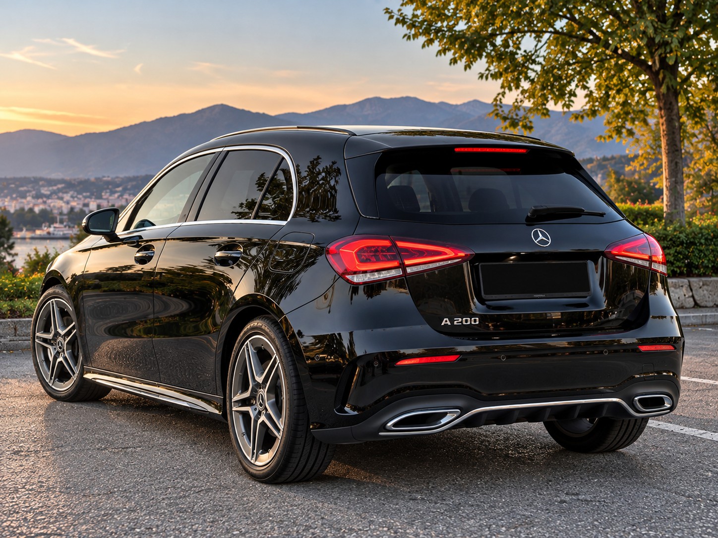 MERCEDES-BENZ A 200-image-2