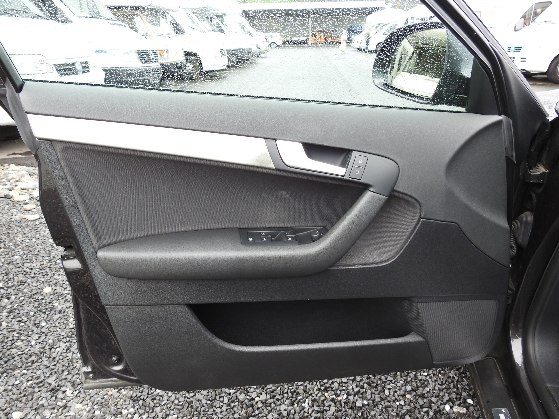 AUDI A3 Sportback 1.6 TDI Ambition S-tronic-image-10