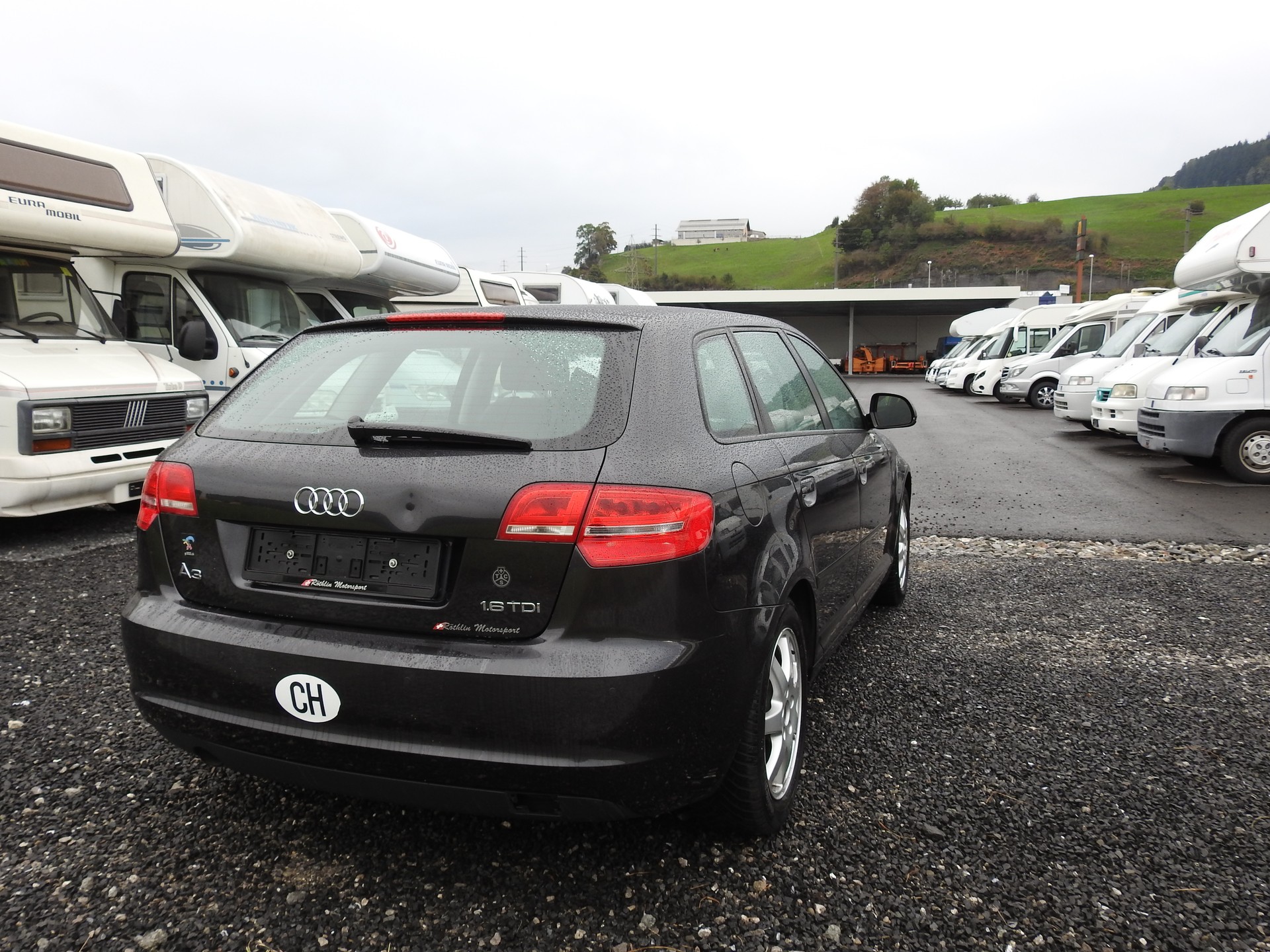 AUDI A3 Sportback 1.6 TDI Ambition S-tronic-image-5