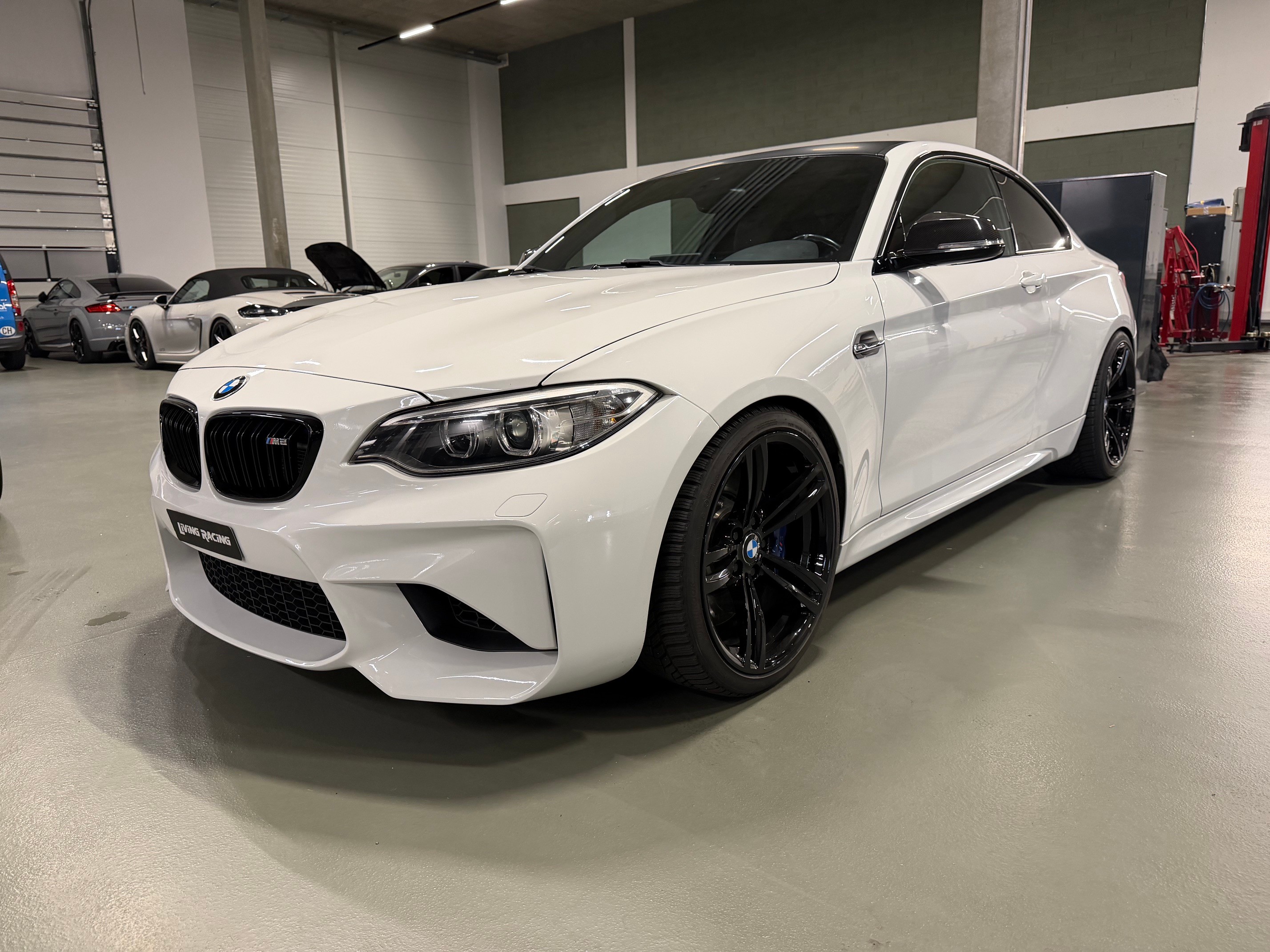 Car photo