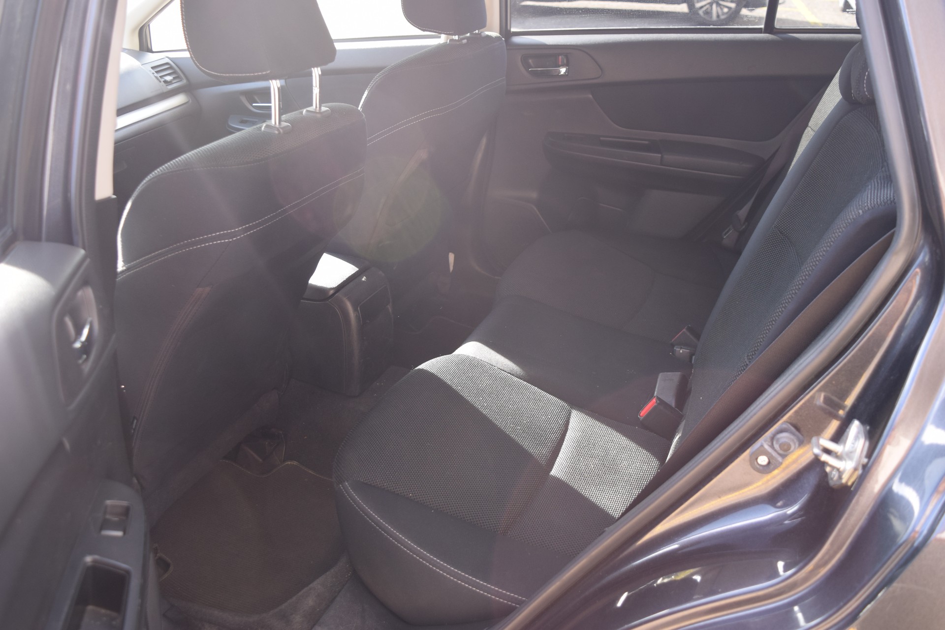 SUBARU XV 1.6 Swiss Two-image-14