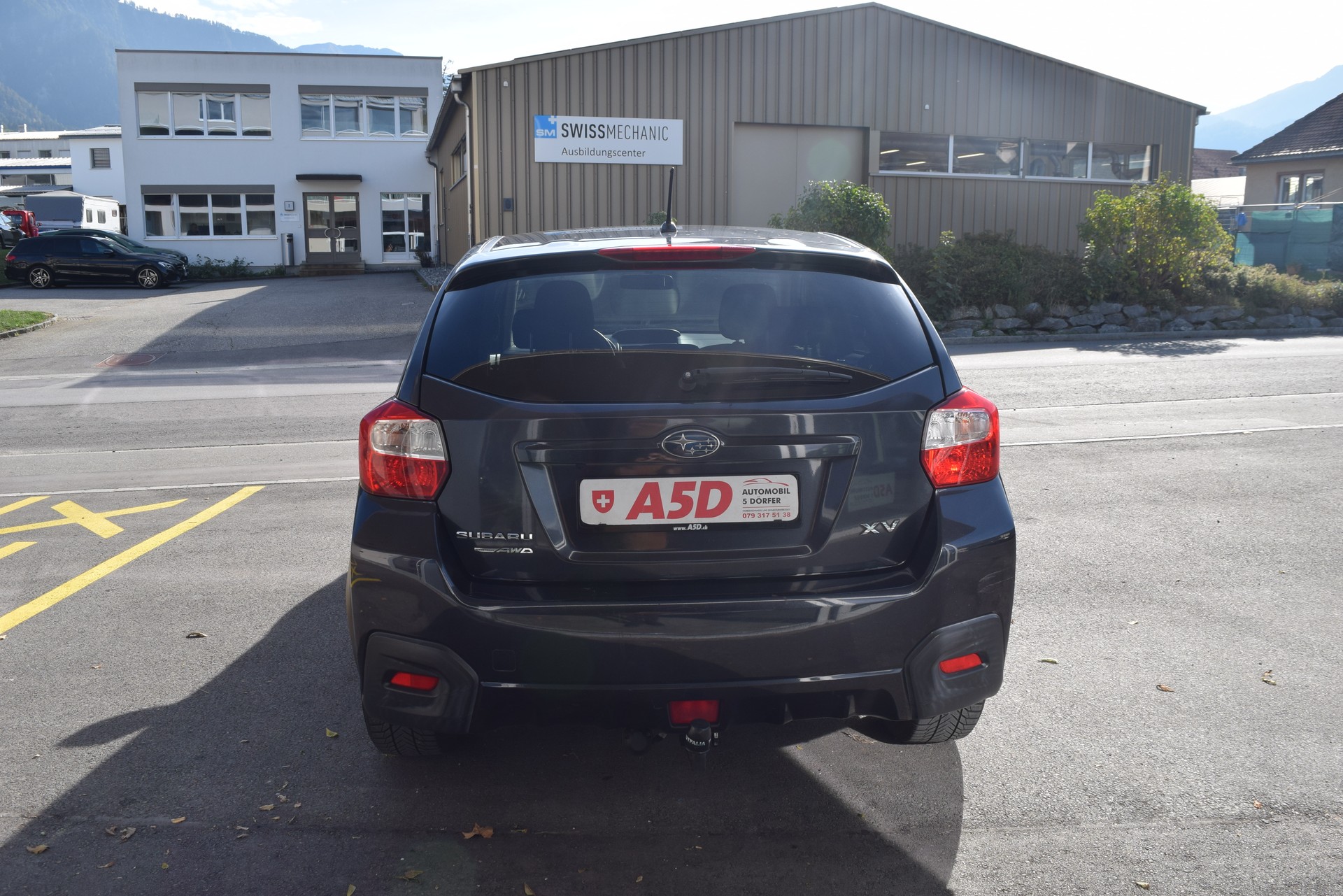 SUBARU XV 1.6 Swiss Two-image-5