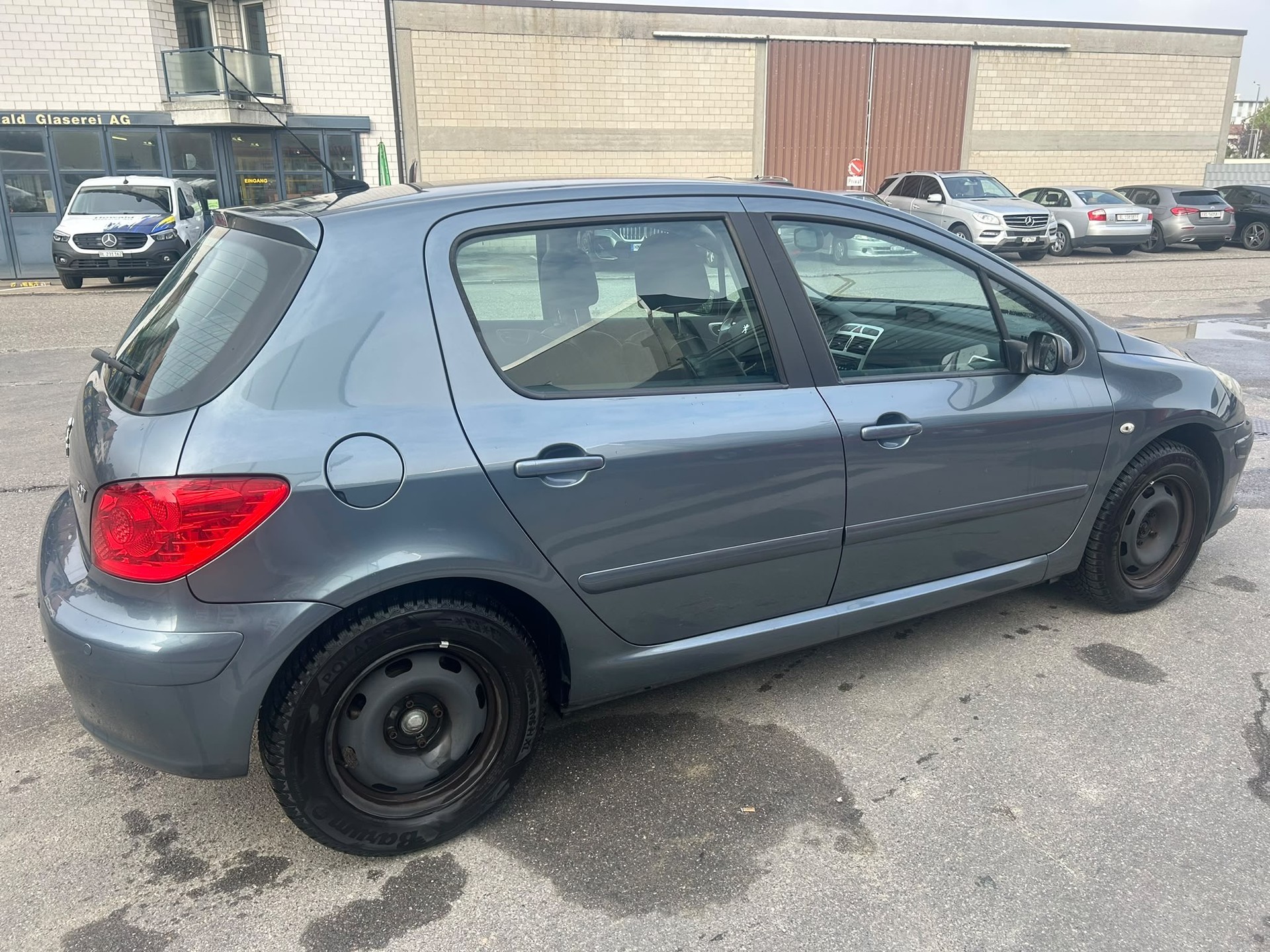 PEUGEOT 307 2.0 16V XS-image-2