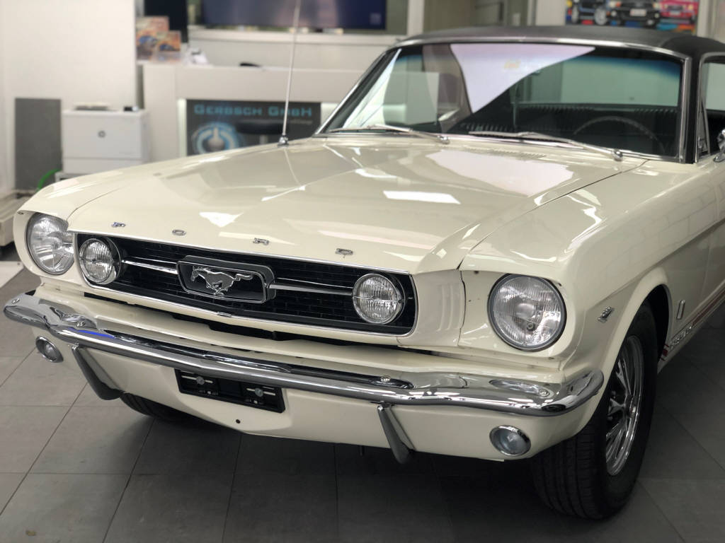 FORD MUSTANG V8-image-3