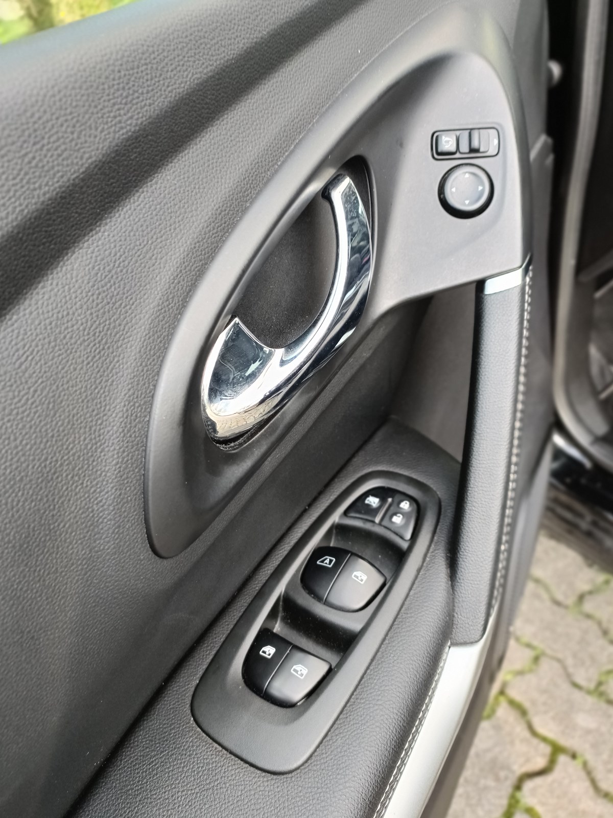 RENAULT Kadjar 1.6 dCi Bose 4x4-image-11