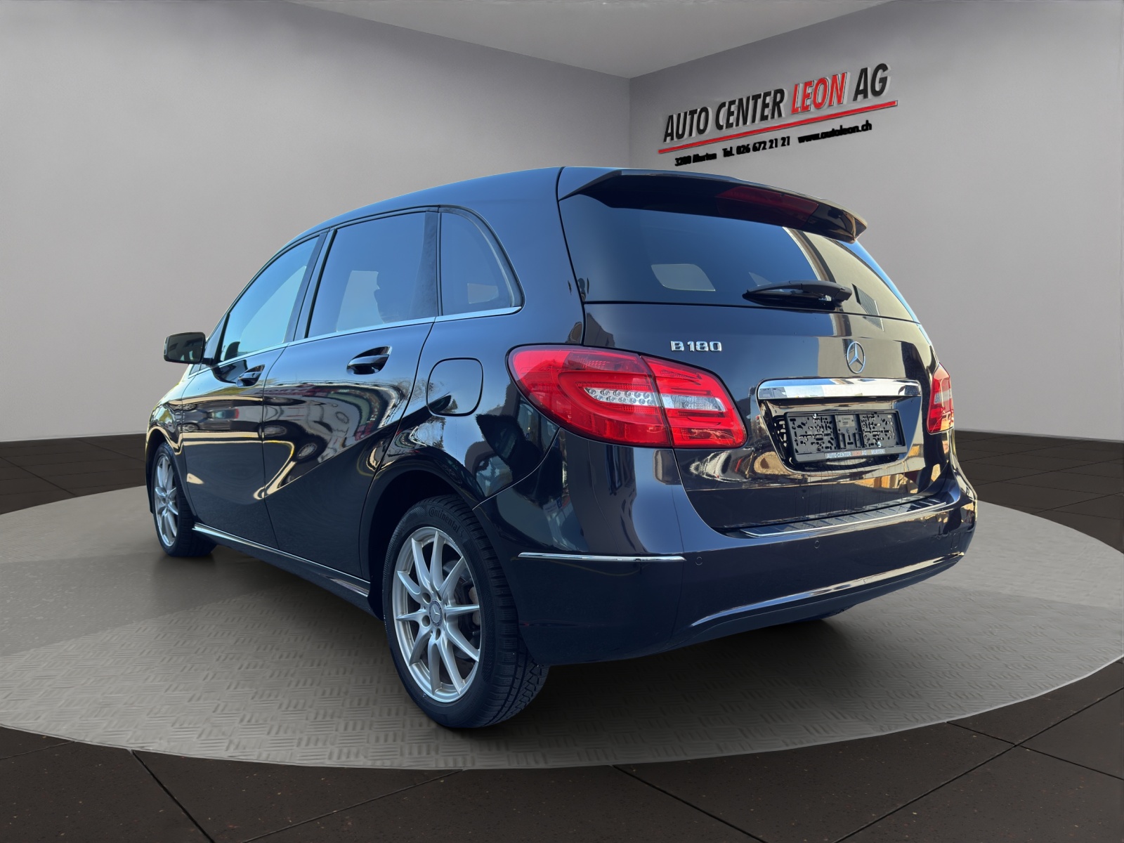MERCEDES-BENZ B 180 7G-DCT-image-3