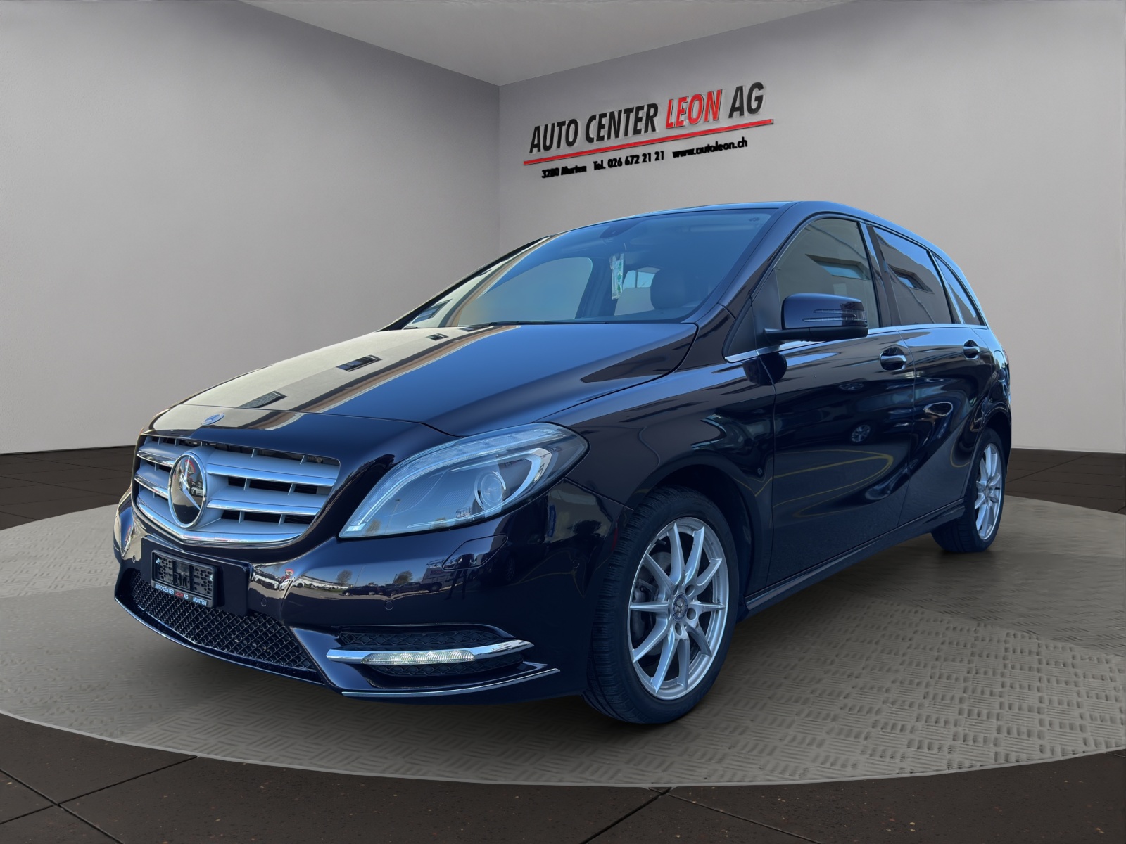 MERCEDES-BENZ B 180 7G-DCT-image-1