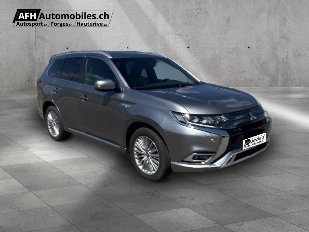 MITSUBISHI Outlander 2.4 PHEV Diamond-image-6