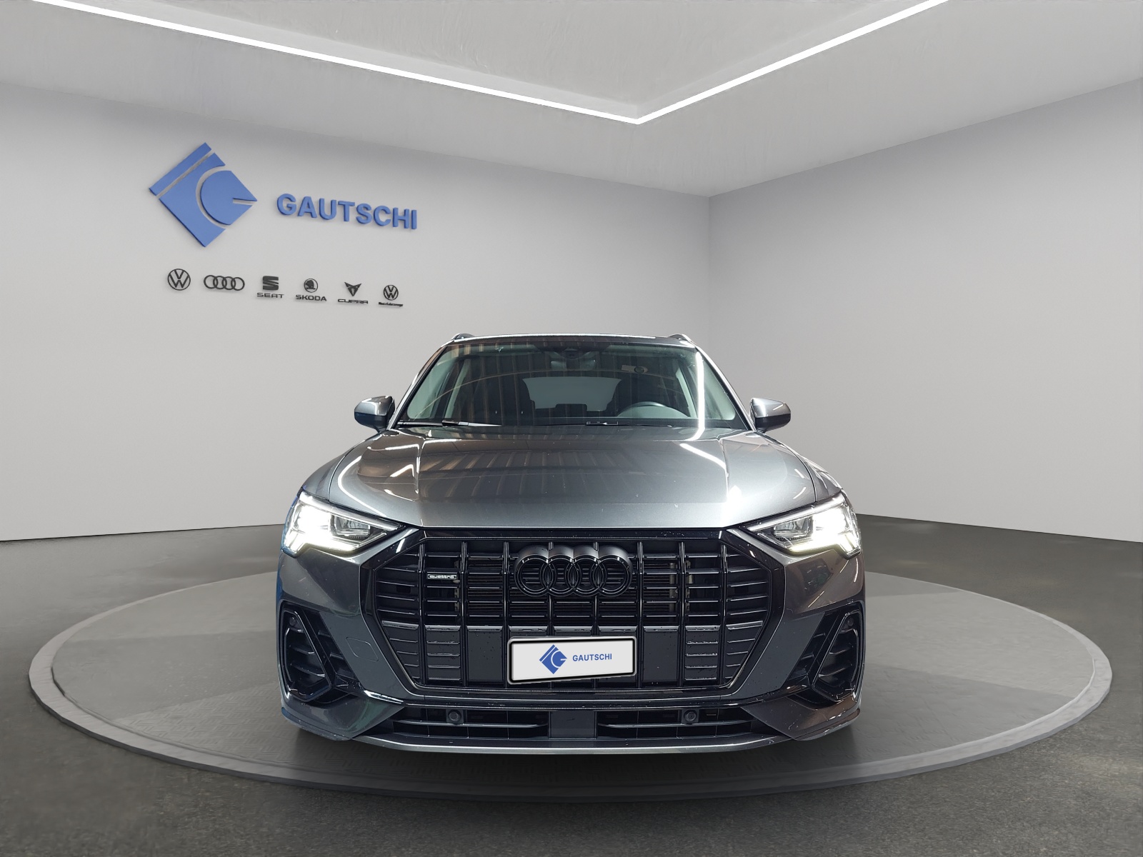 AUDI Q3 35 TDI S line quattro S-tronic-image-4