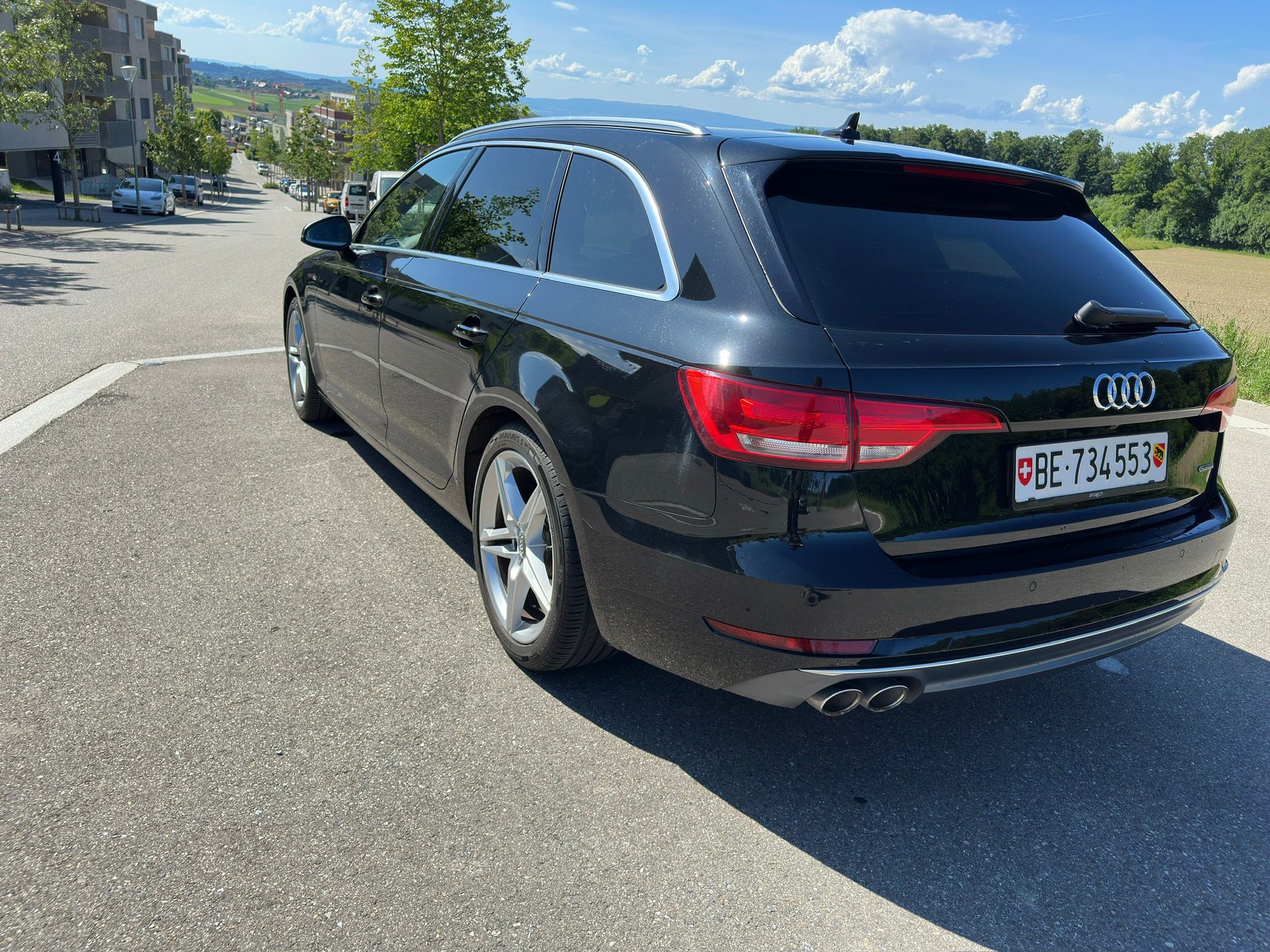 AUDI A4 Avant 2.0 TDI Sport quattro S-tronic-image-2