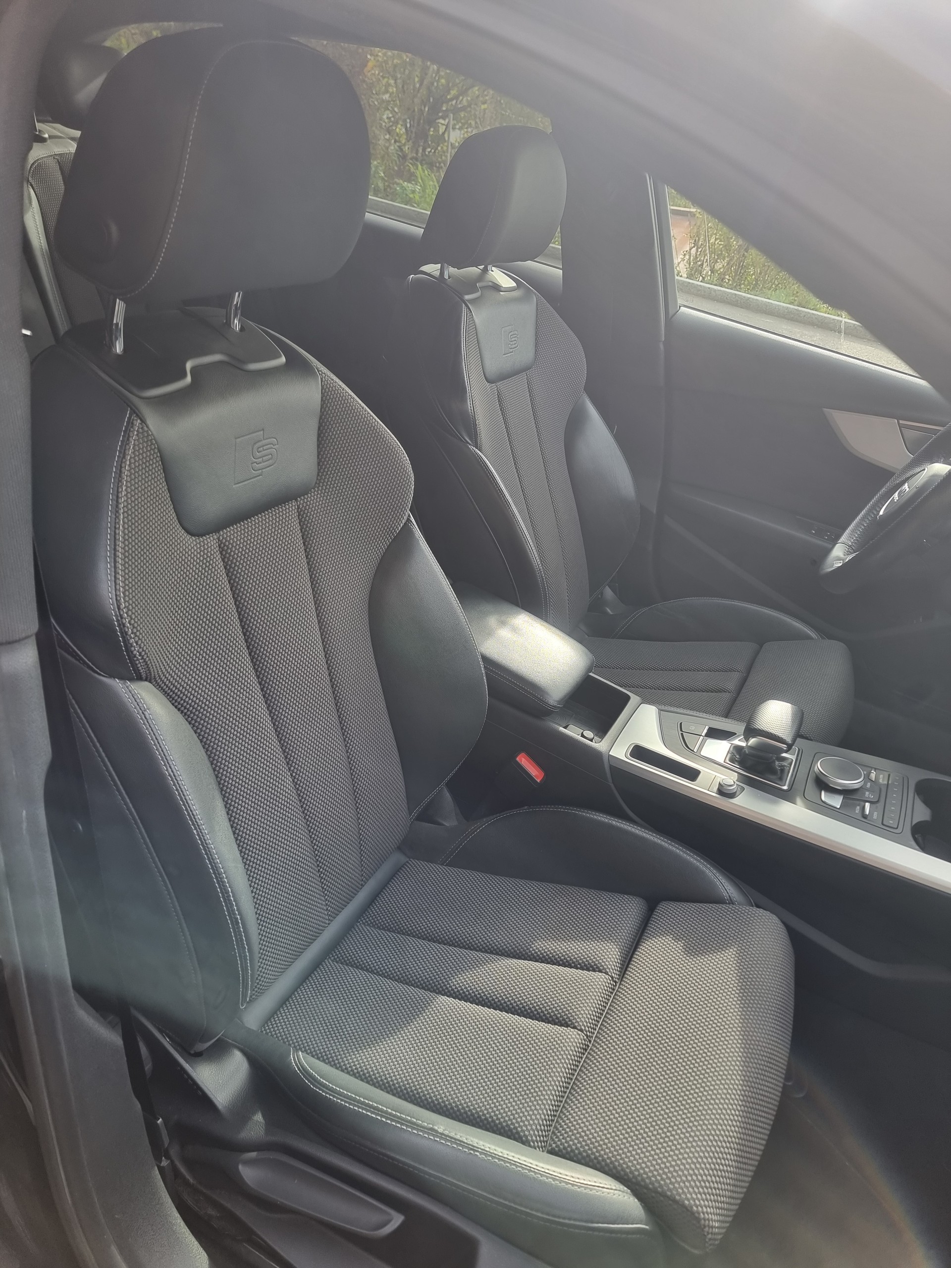 AUDI A4 Avant 2.0 TDI Sport quattro S-tronic-image-5