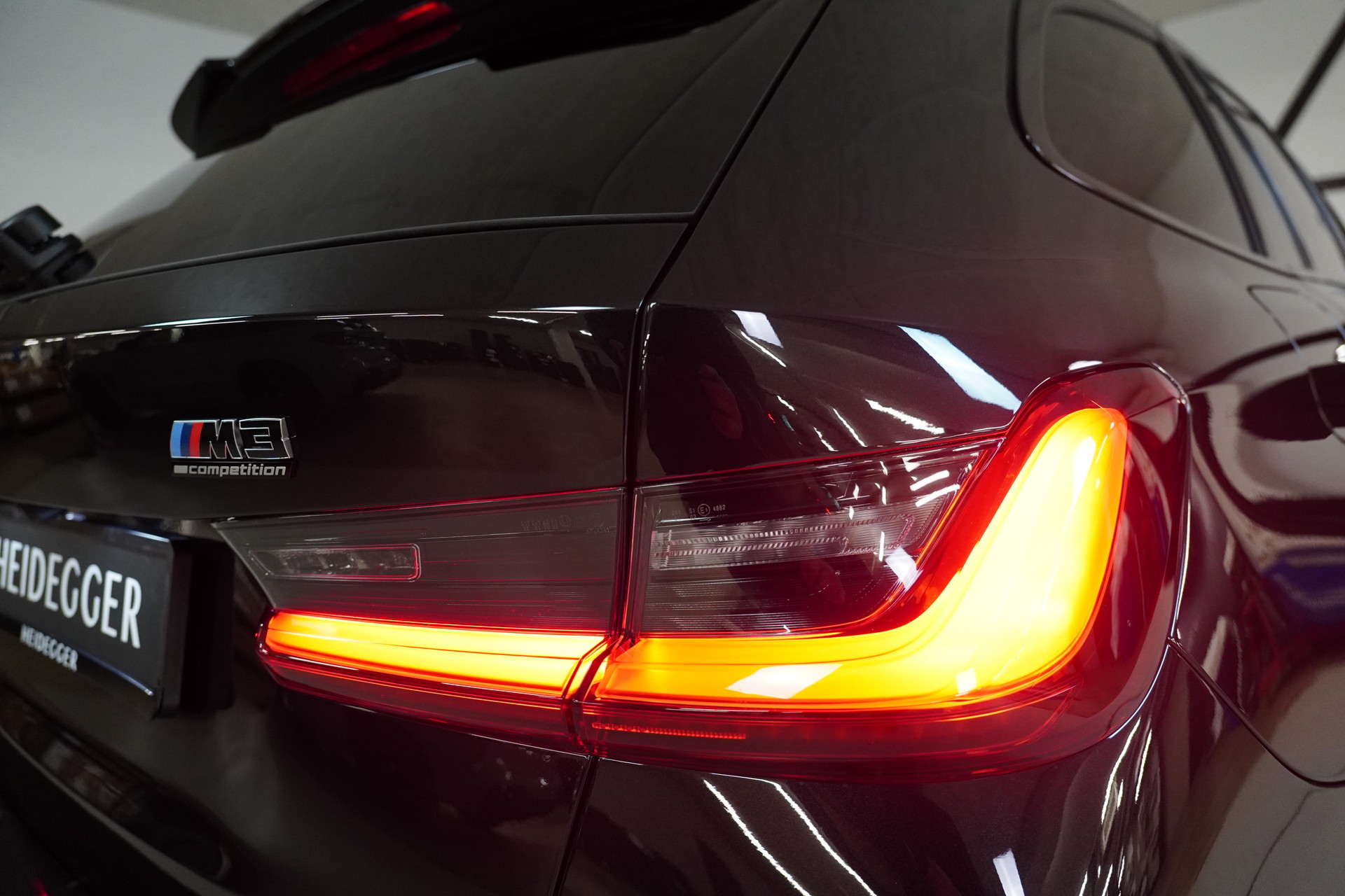 BMW M3 Touring xDrive Competition M-image-15
