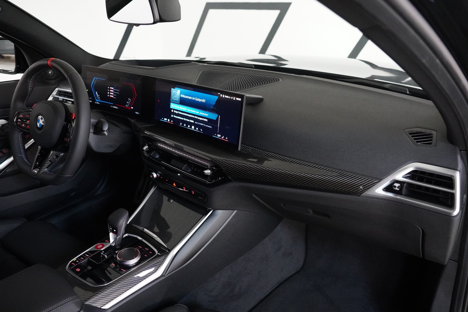BMW M3 Touring xDrive Competition M-image-16