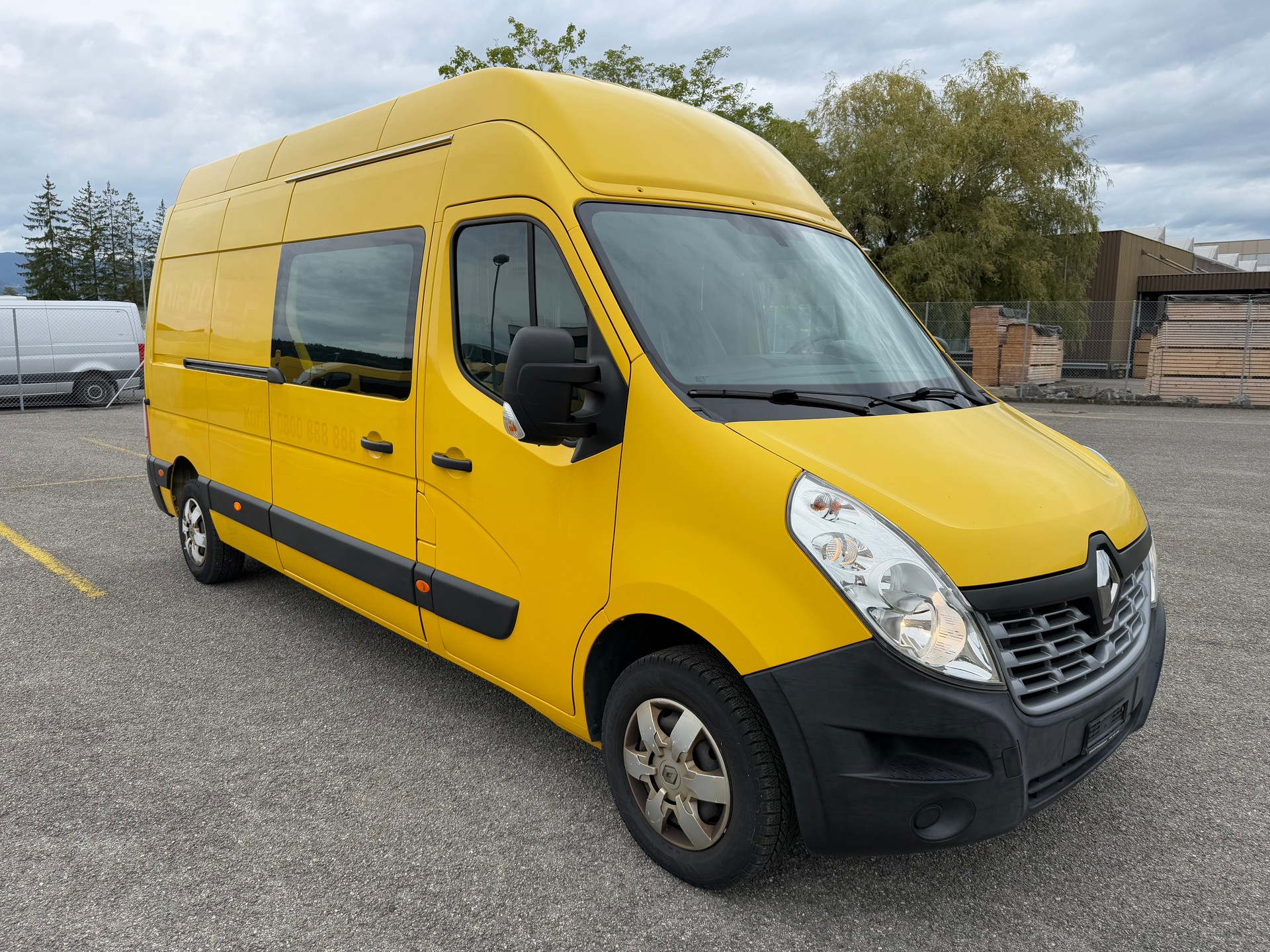 RENAULT Master T35 2.3dCi 130 L3H3-image-1
