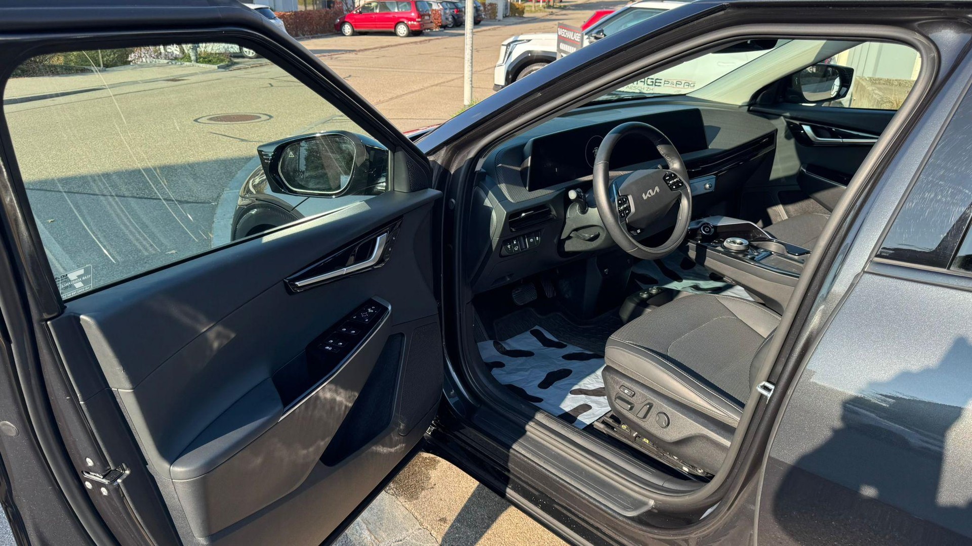 KIA EV6 77 kWh-image-9