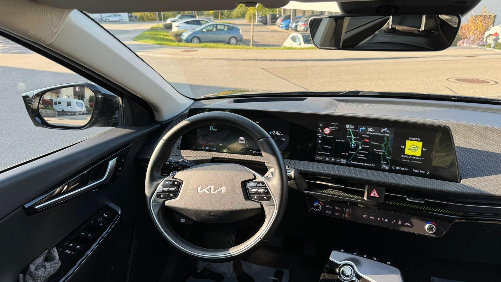 KIA EV6 77 kWh-image-13