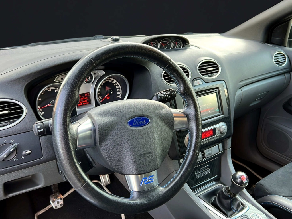 FORD Focus 2.5i Turbo RS-image-7