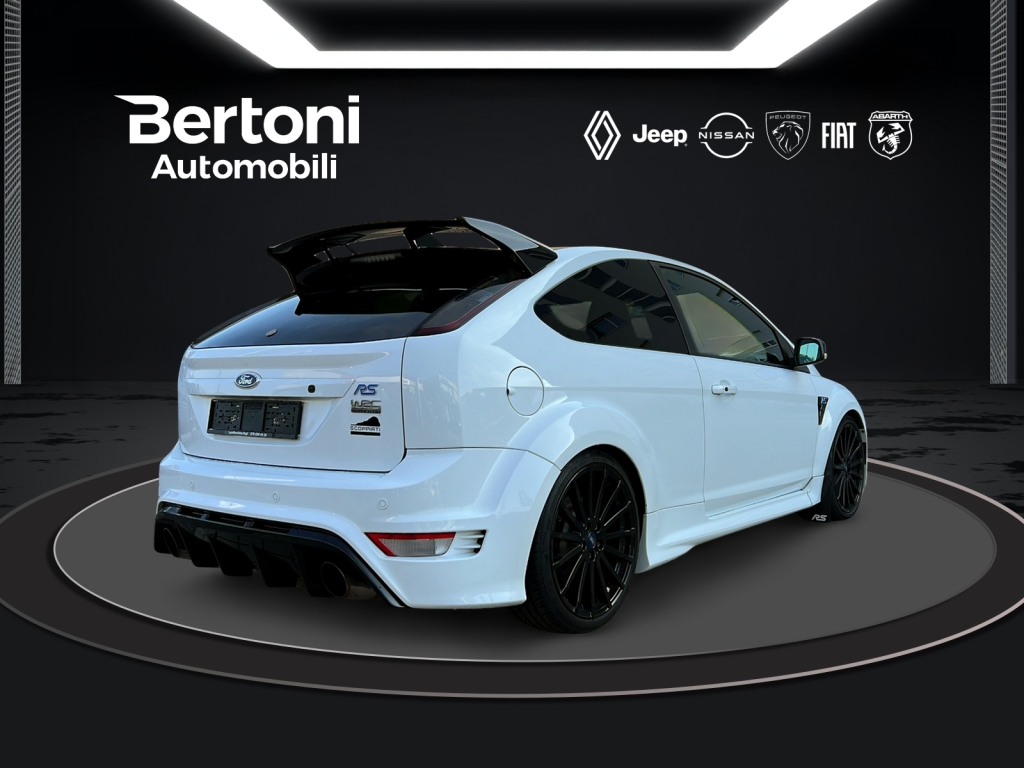 FORD Focus 2.5i Turbo RS-image-2