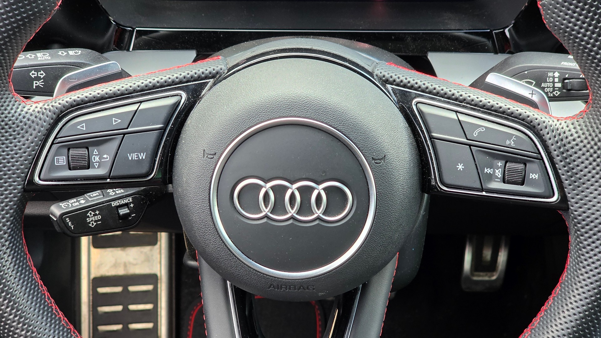 AUDI S3 Sportback 2.0 TFSI quattro S-tronic-image-19