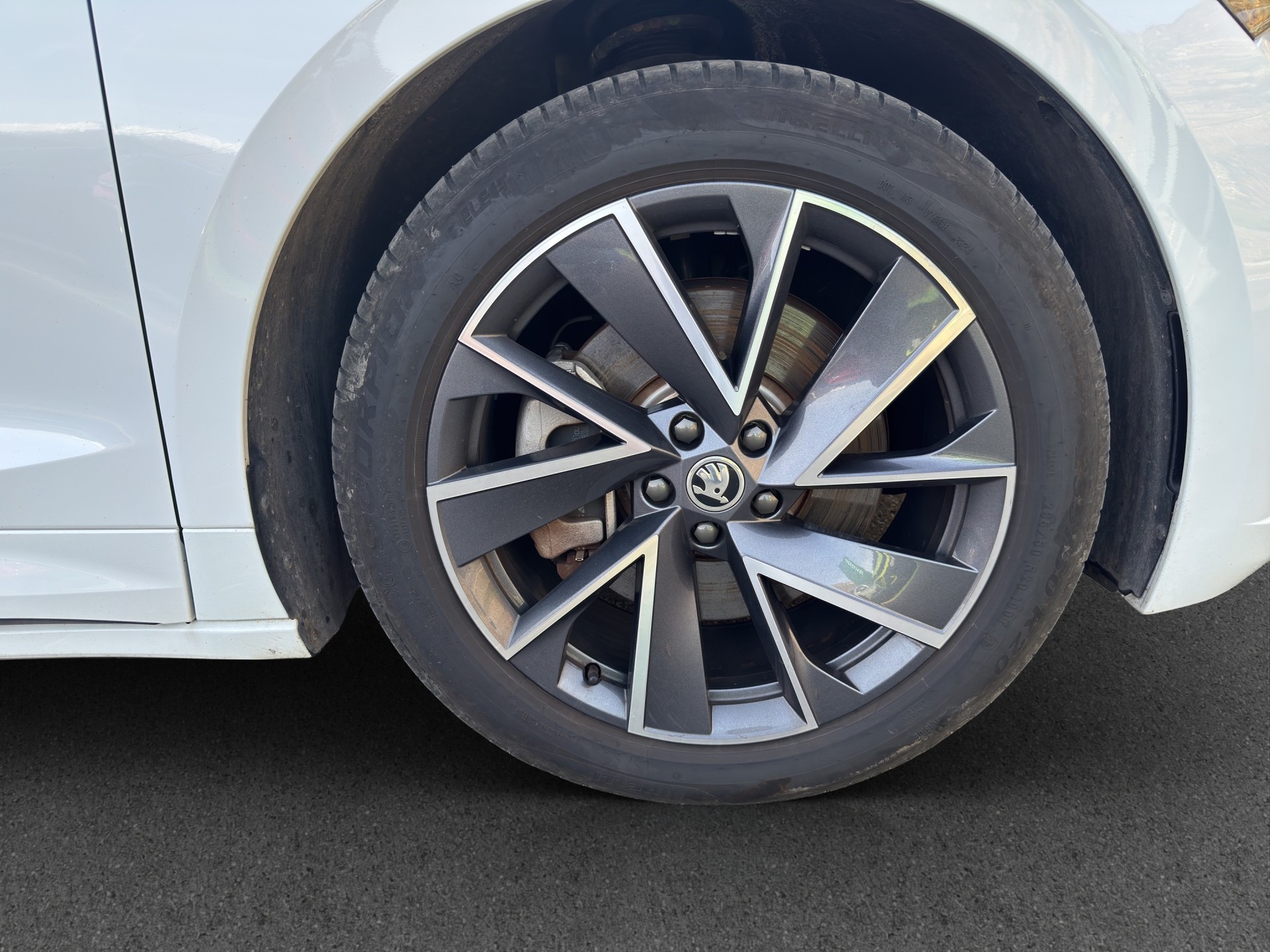 SKODA Enyaq iV 80x SportLine-image-25