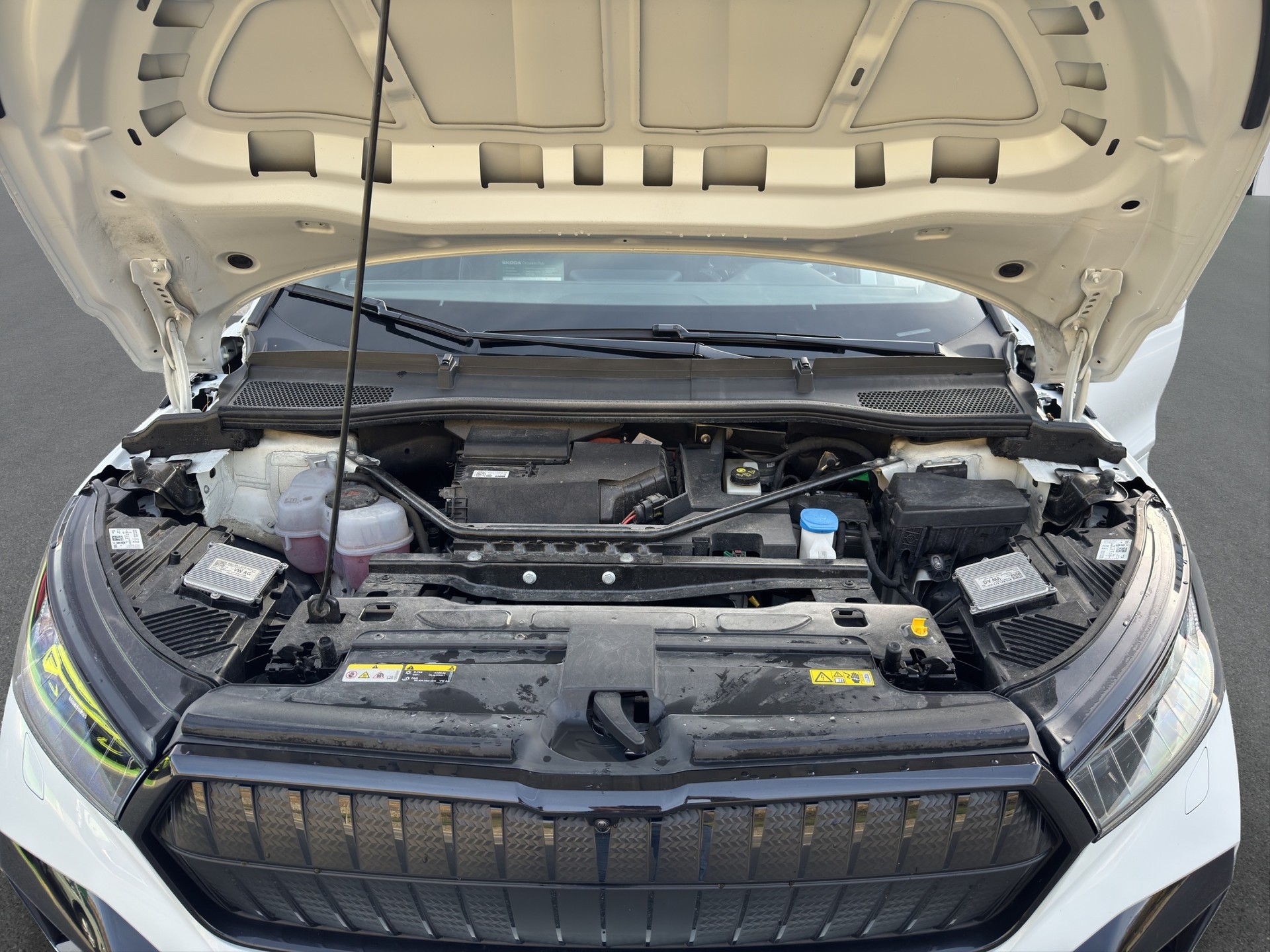 SKODA Enyaq iV 80x SportLine-image-21