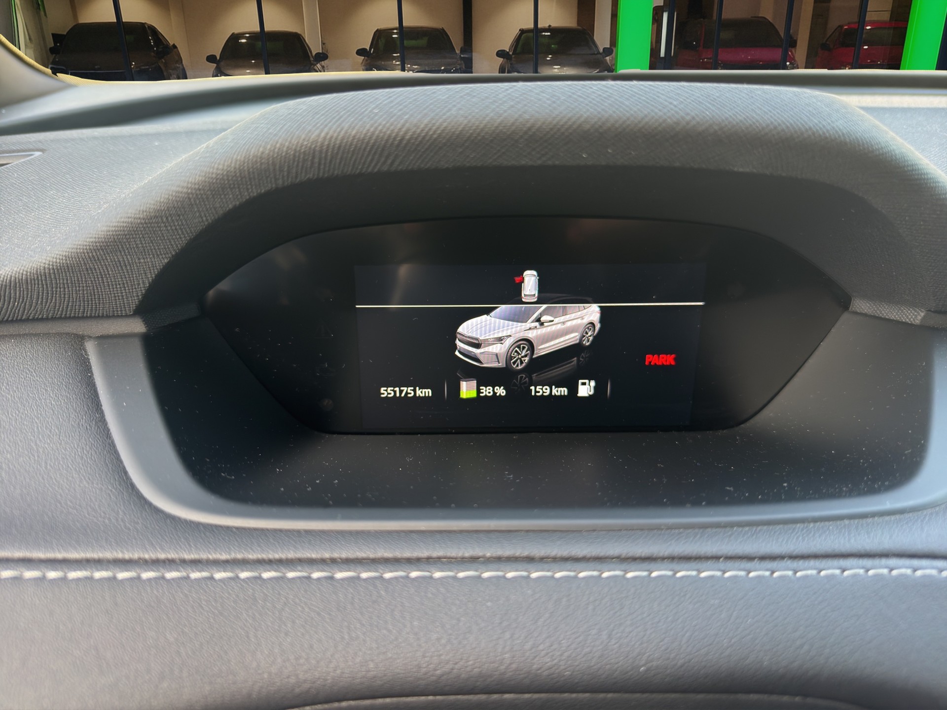 SKODA Enyaq iV 80x SportLine-image-10