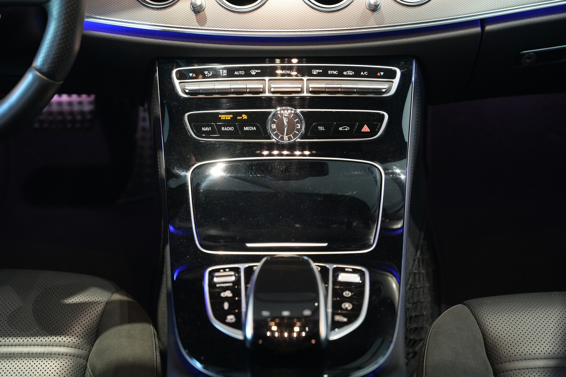 MERCEDES-BENZ E 53 AMG 4Matic+ Speedshift MCT-image-14