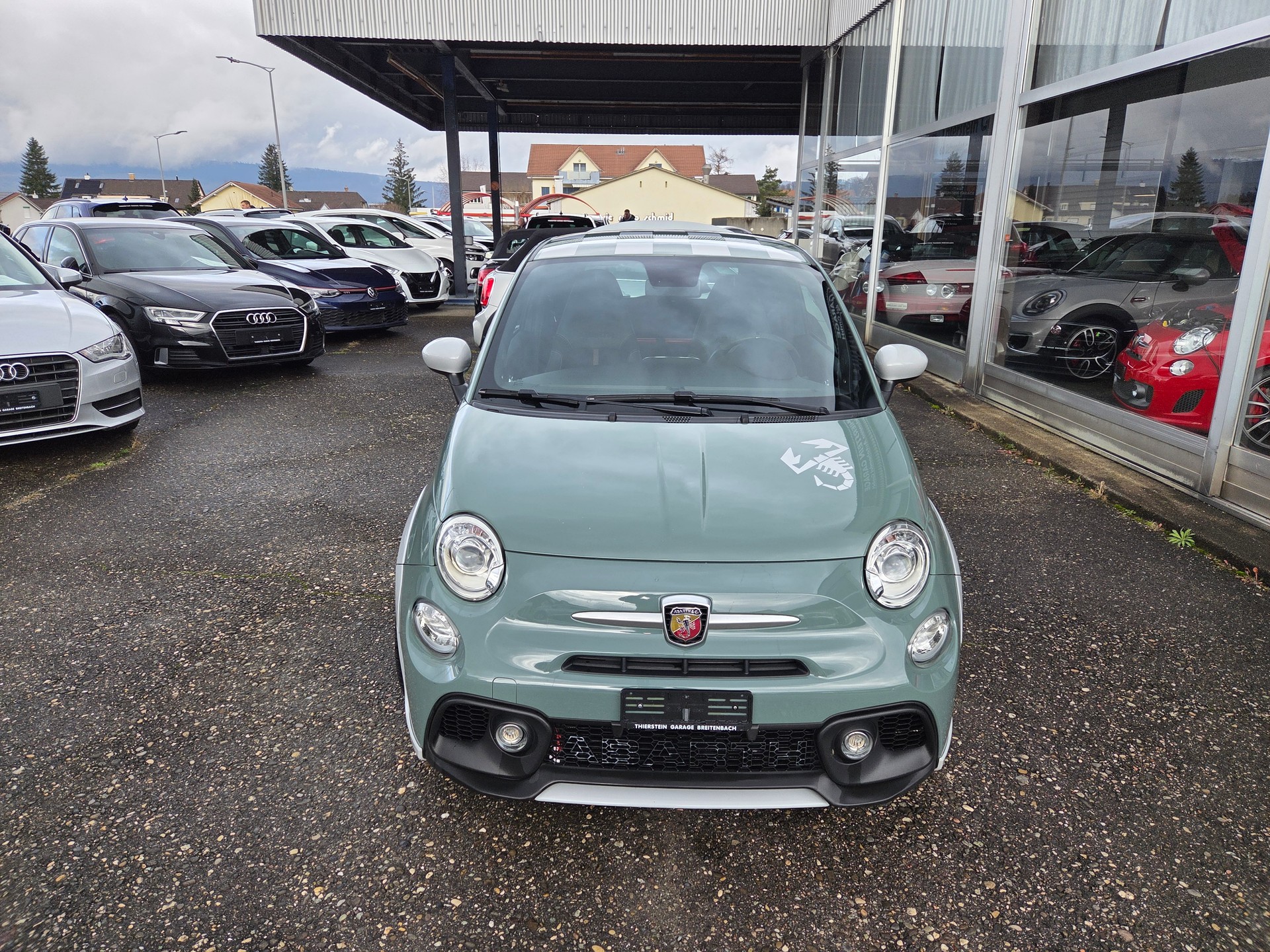 FIAT 695 1.4 16V Turbo Abarth 70 Anniversario-image-3