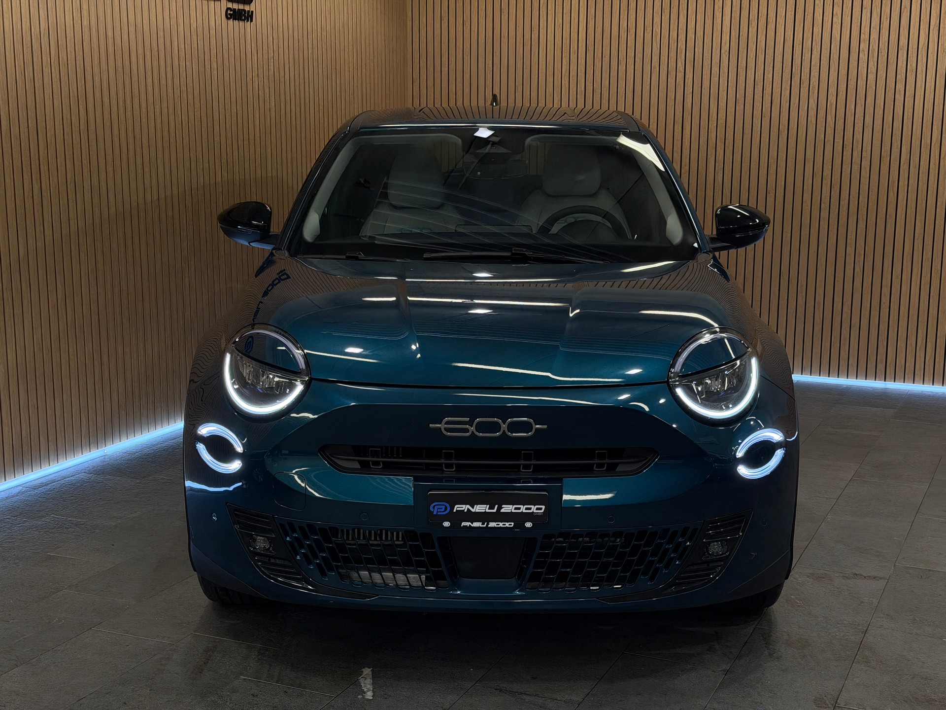 FIAT 600h MildHybrid La Prima *¨Sea of Italy*-image-1