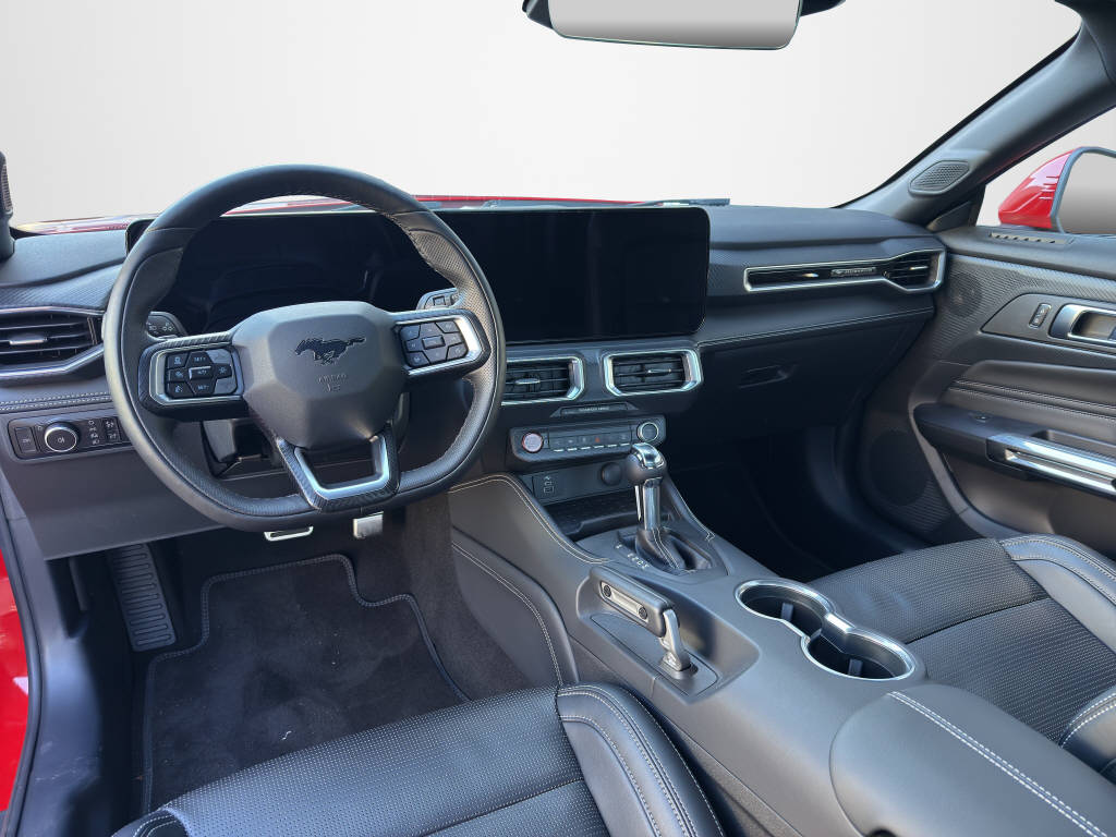 FORD Mustang Coupé 5.0 V8 GT-image-13