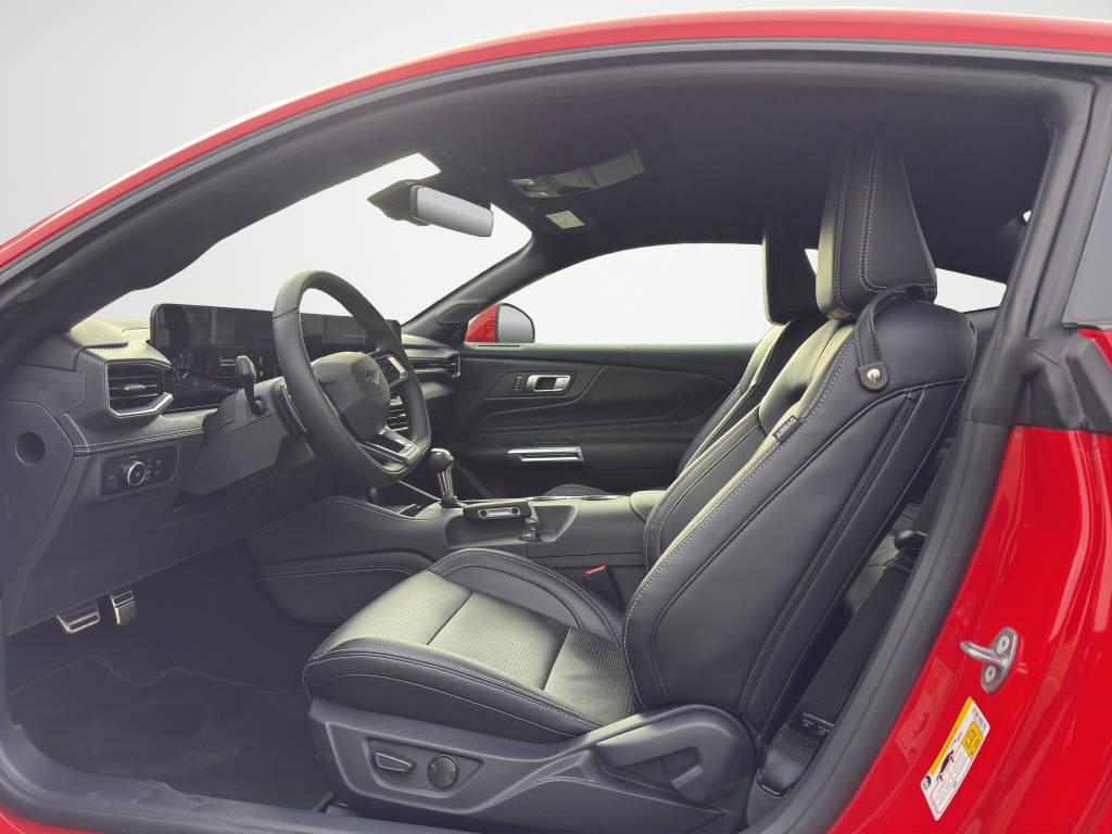 FORD Mustang Coupé 5.0 V8 GT-image-8