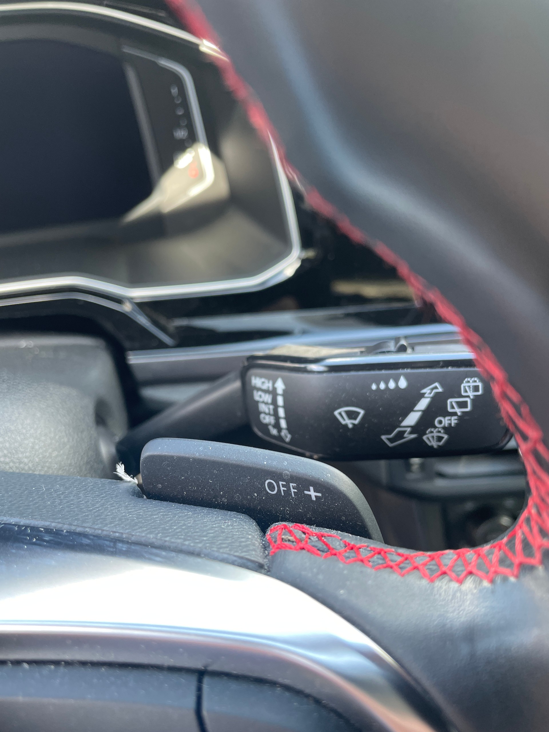 VW Polo 2.0 TSI GTI-image-22