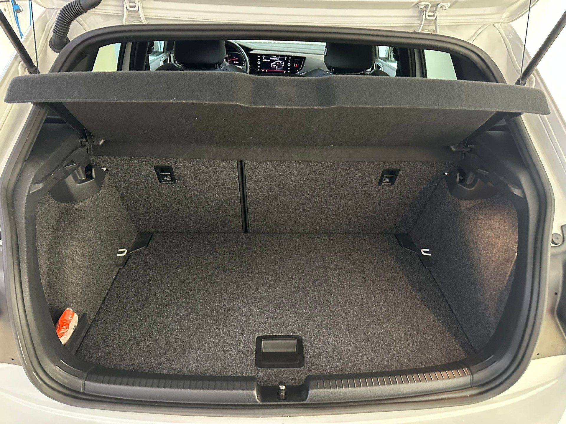 VW Polo 2.0 TSI GTI-image-4