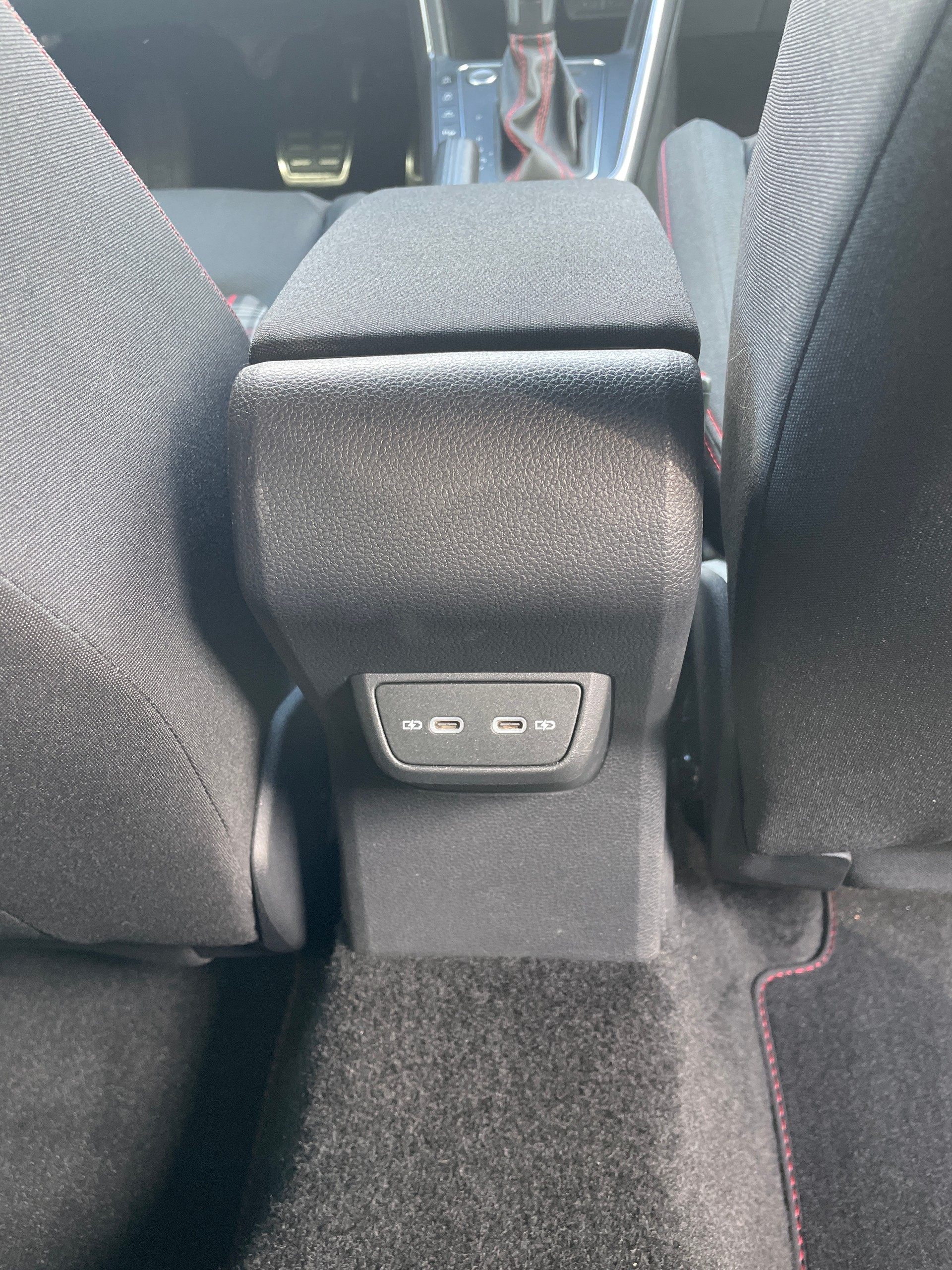 VW Polo 2.0 TSI GTI-image-18