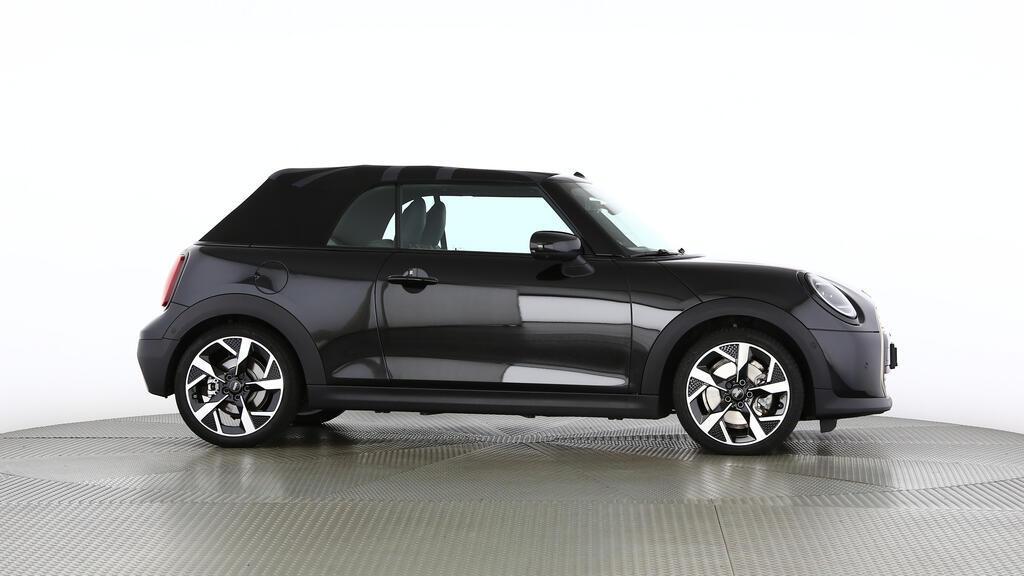MINI Cooper S Cabrio-image-1