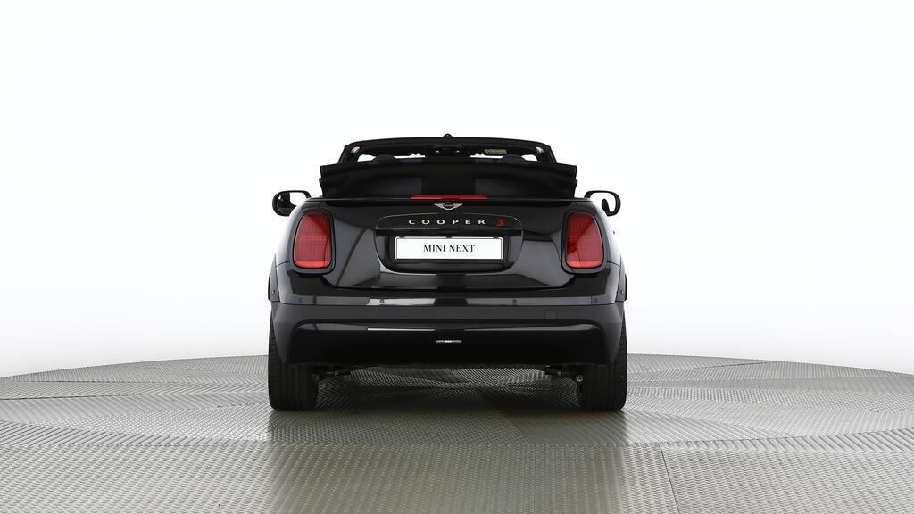 MINI Cooper S Cabrio-image-13
