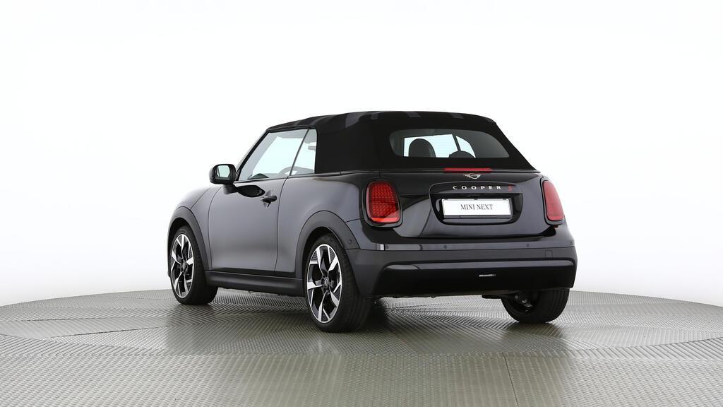 MINI Cooper S Cabrio-image-3