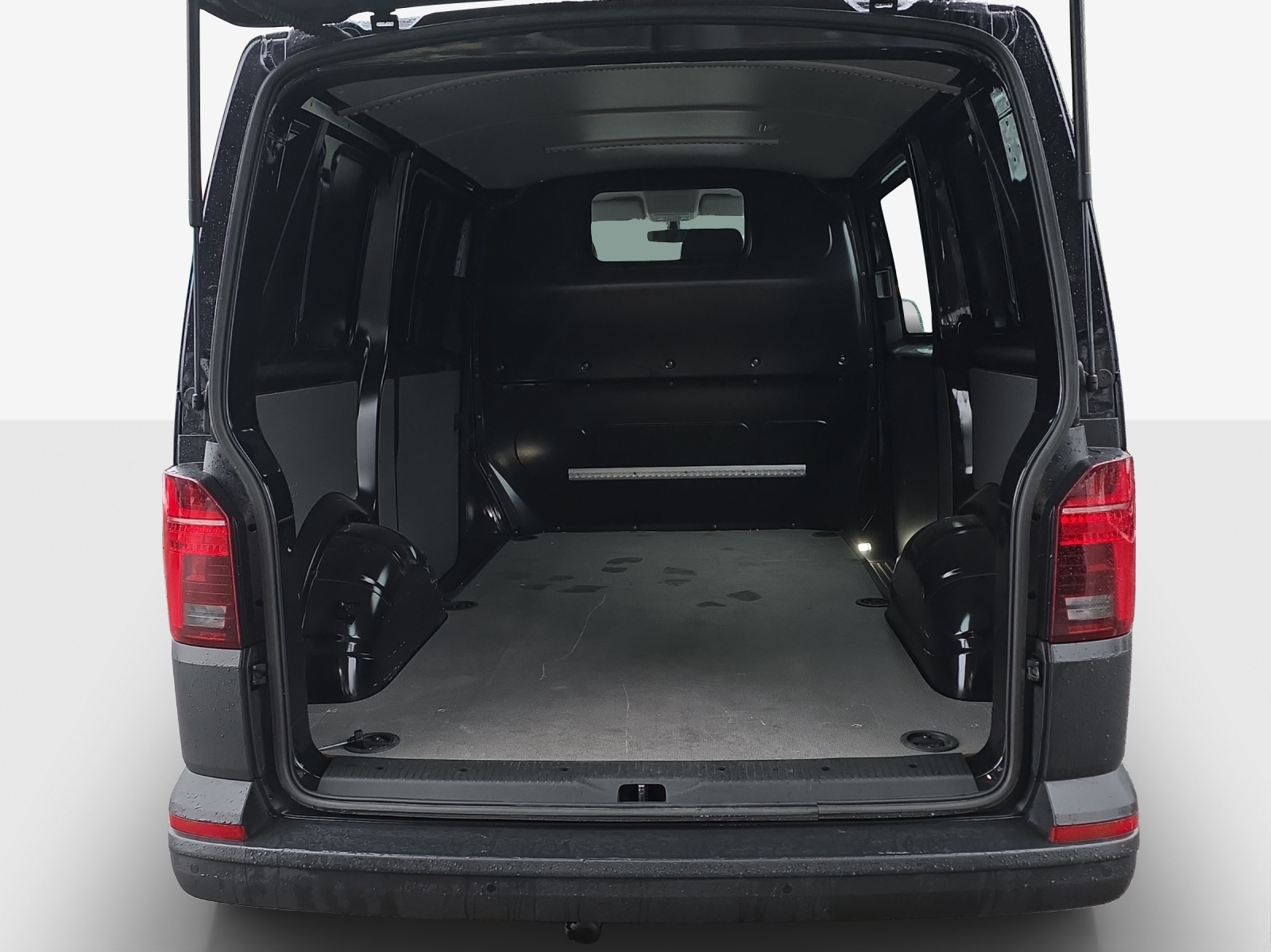 VW T6.1 2.0 TDI DSG-image-12