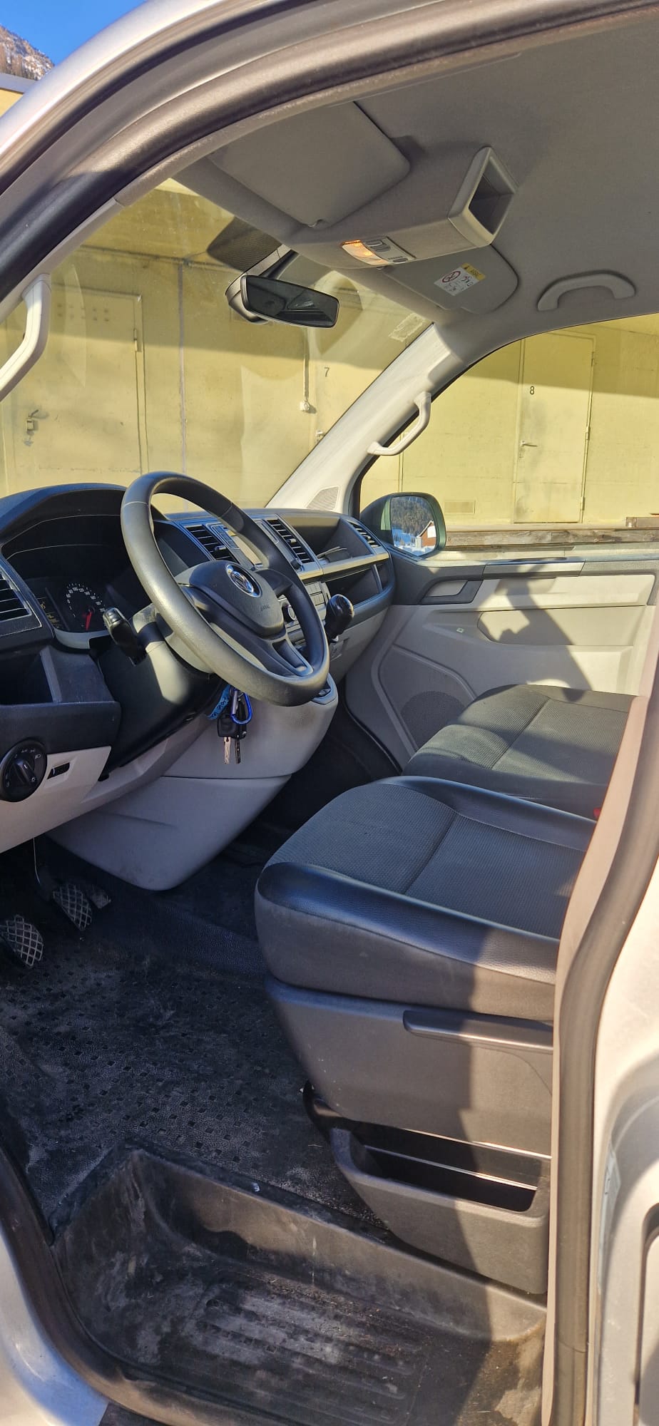 VW T6 2.0 TDI 4Motion-image-5