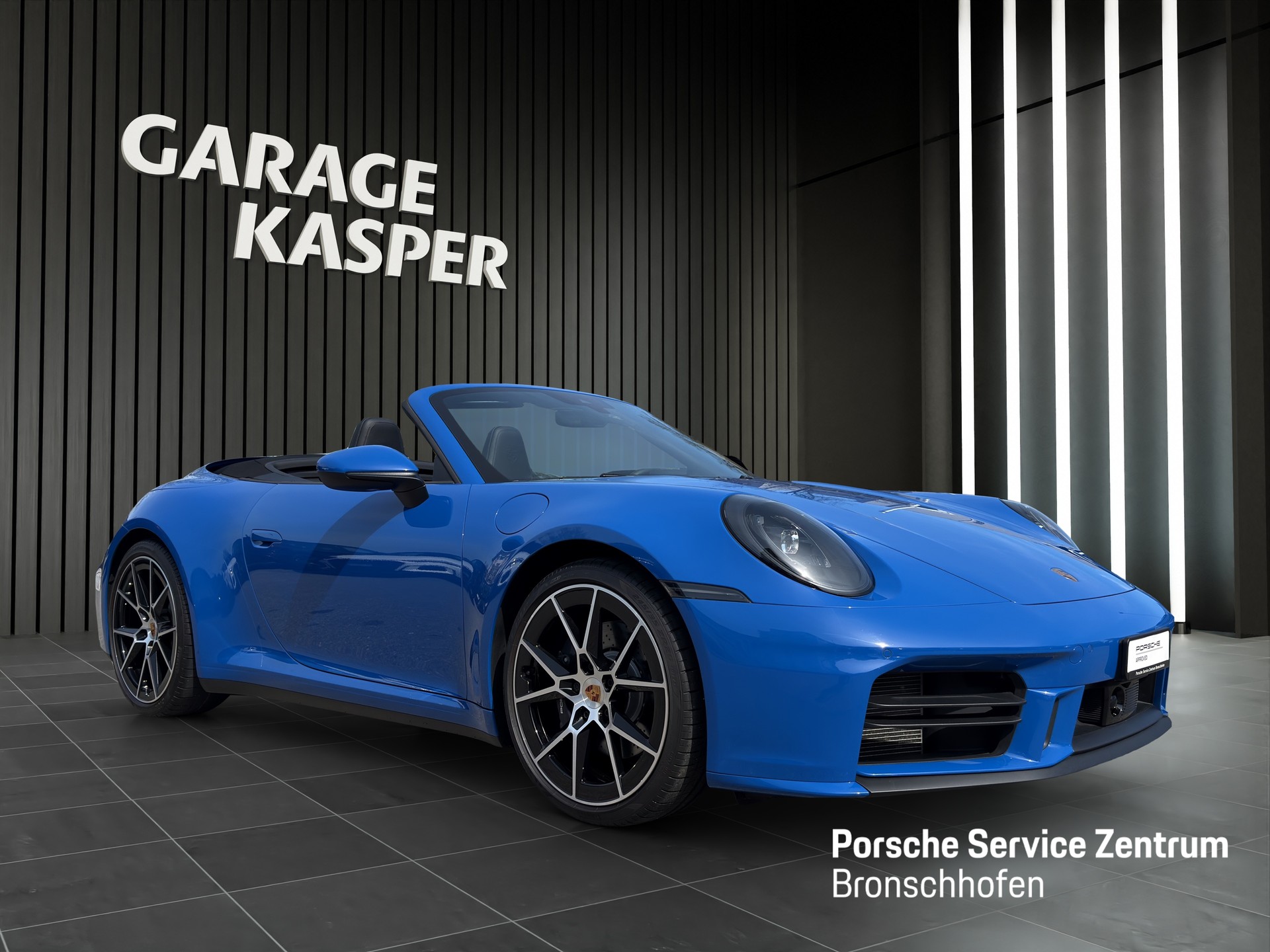 PORSCHE 911 Carrera Cabriolet-image-6