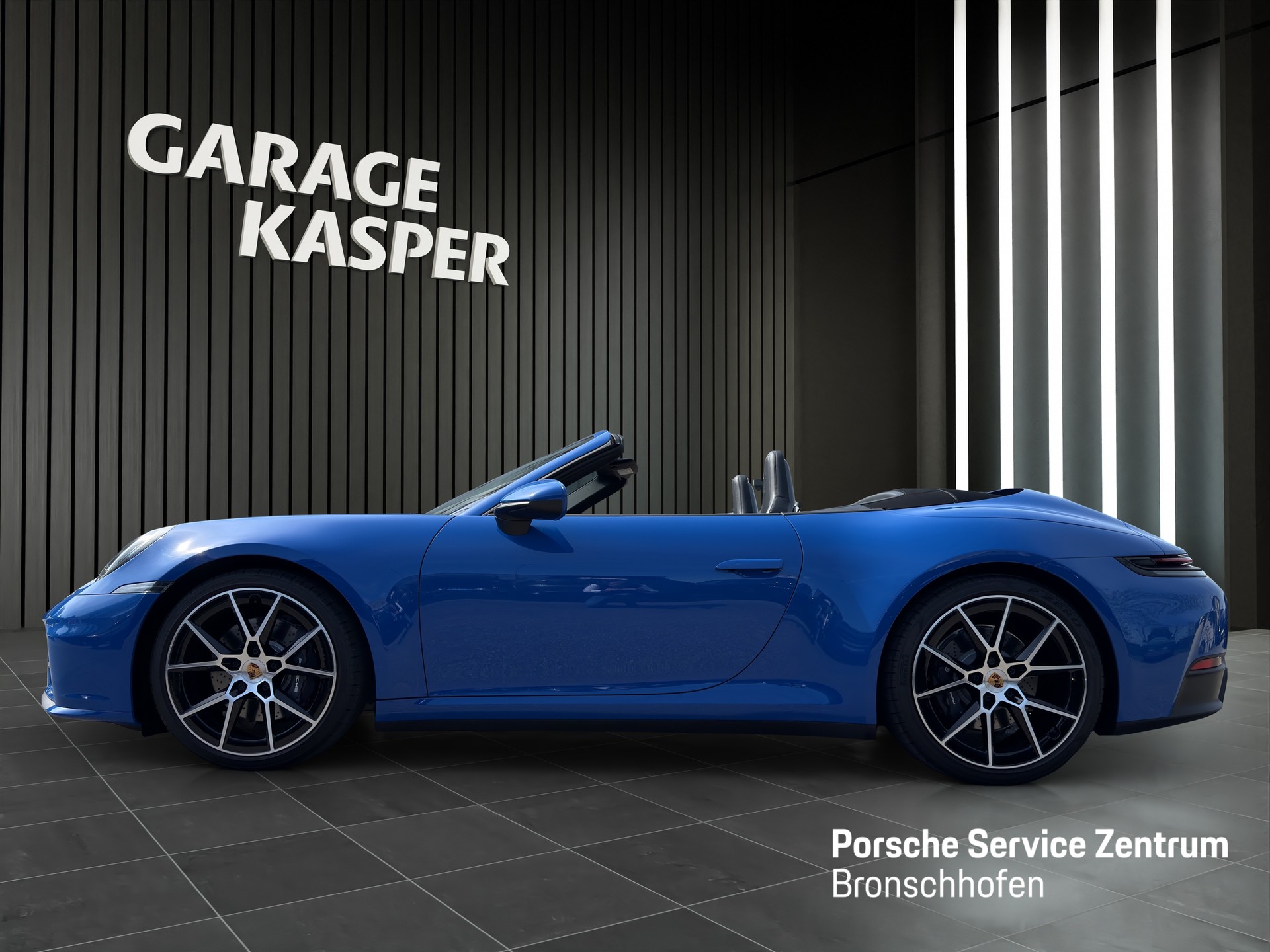 PORSCHE 911 Carrera Cabriolet-image-1