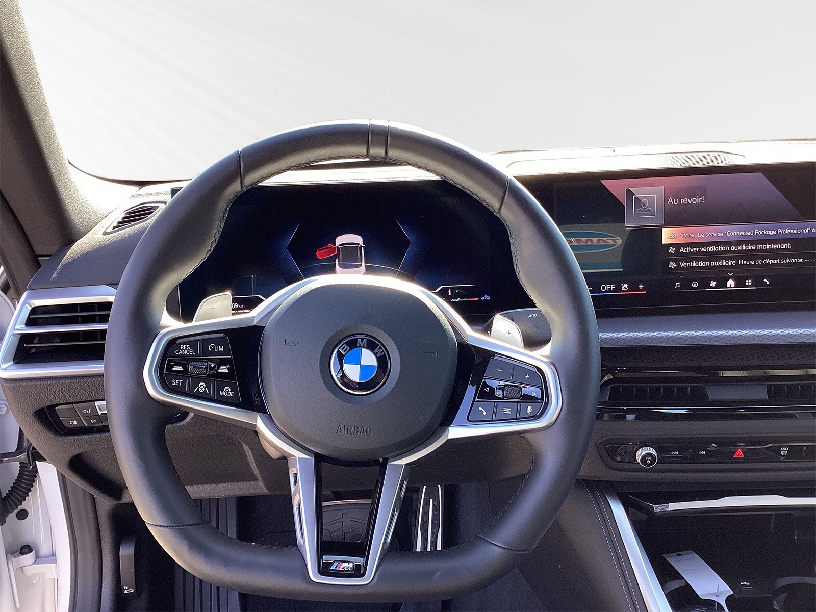 BMW 430i xDrive Cabriolet M Sport Pro Steptronic-image-4
