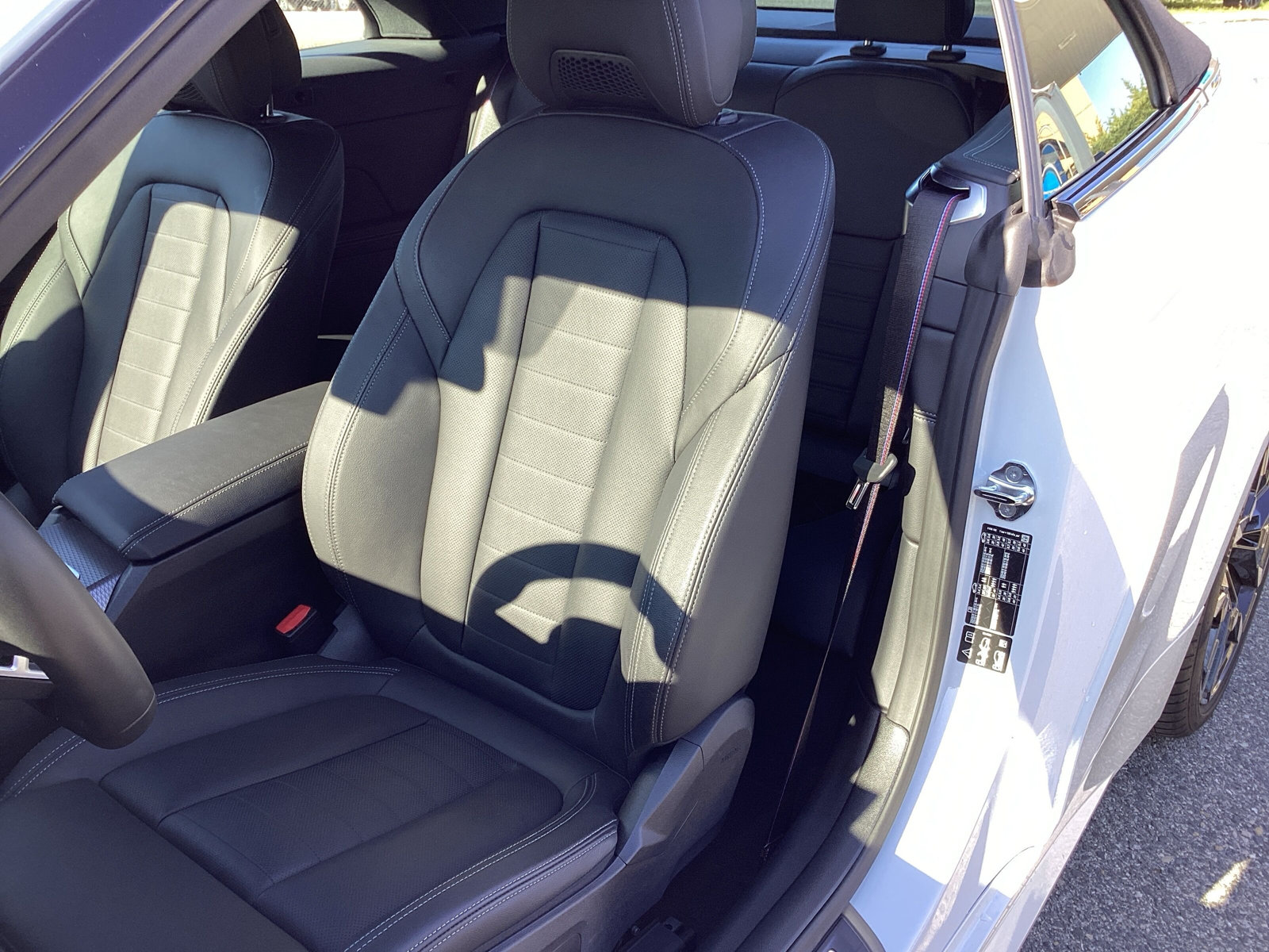BMW 430i xDrive Cabriolet M Sport Pro Steptronic-image-9