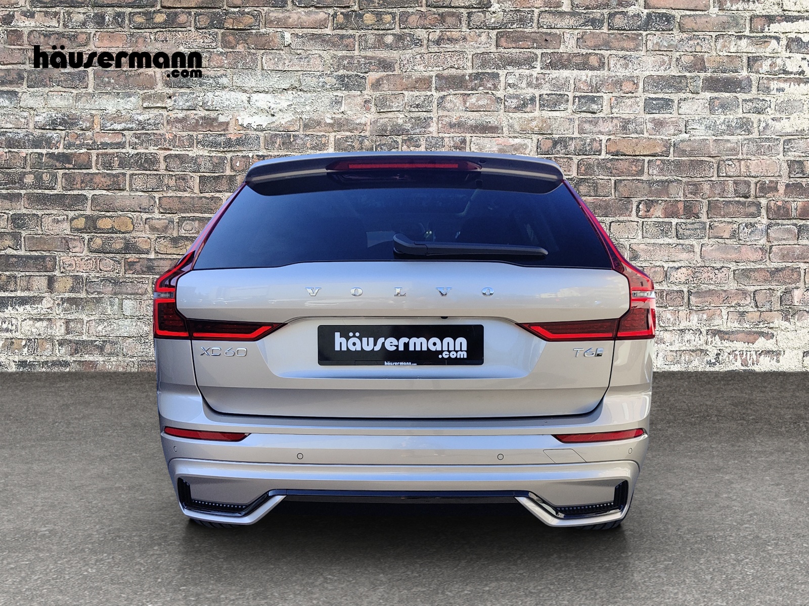 VOLVO XC60 2.0 T6 TE Plus Dark eAWD-image-13