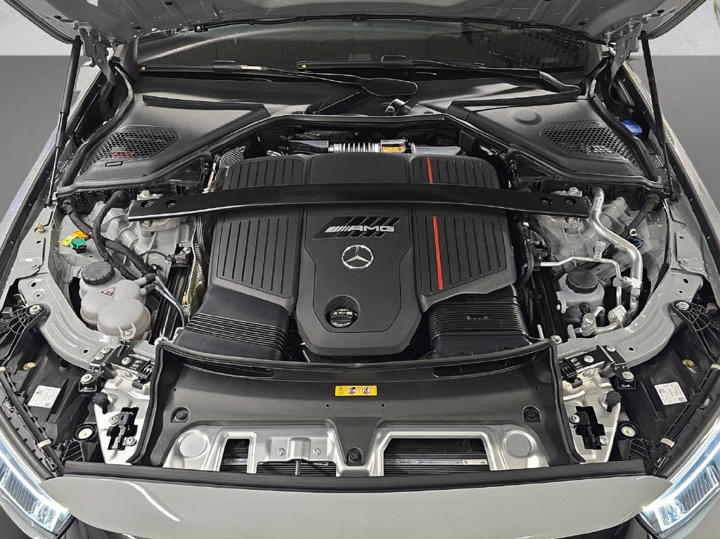 MERCEDES-BENZ E 53 Hybrid AMG 4Matic+ T-Modell-image-8