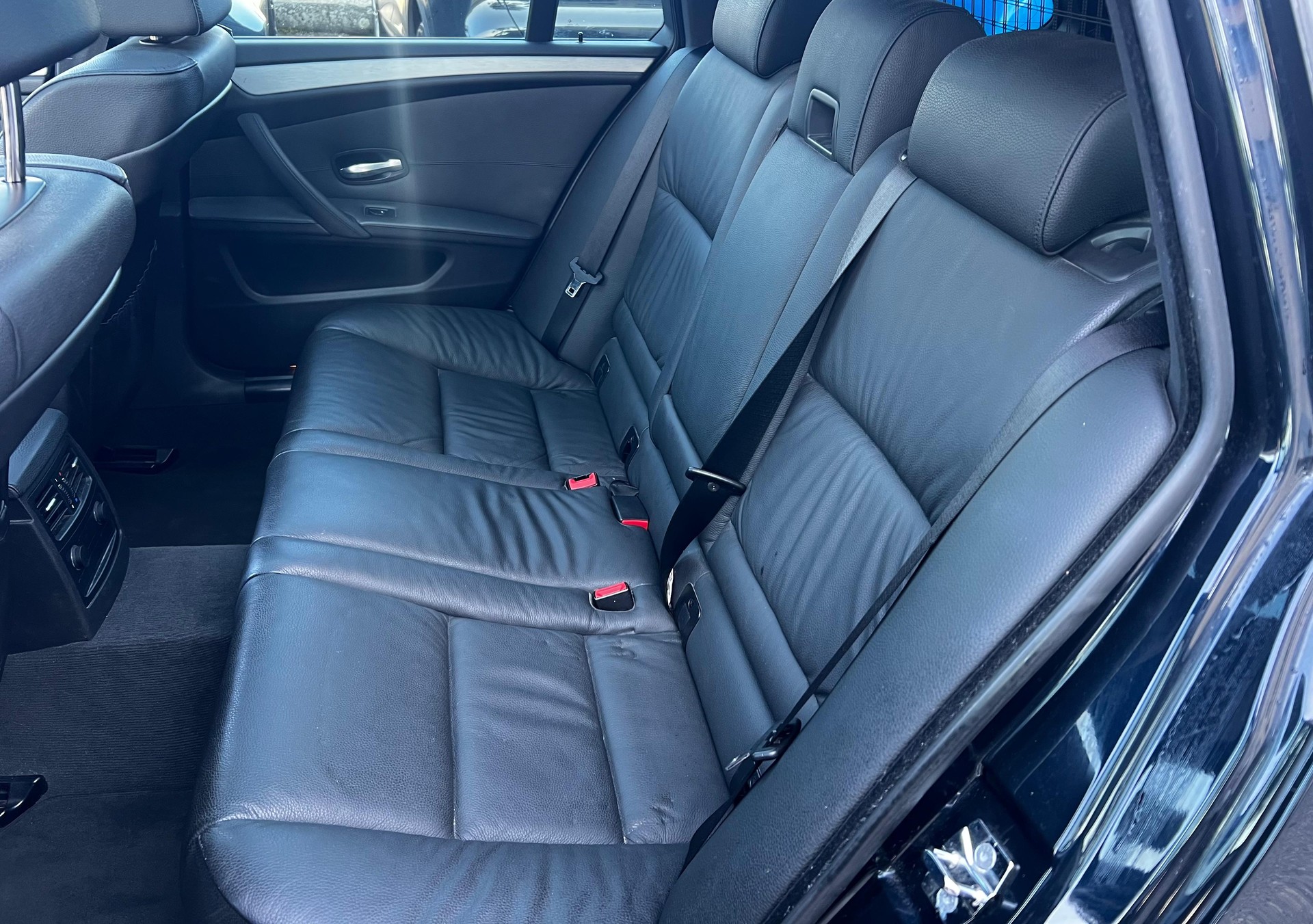 BMW 530xi Touring Steptronic-image-9